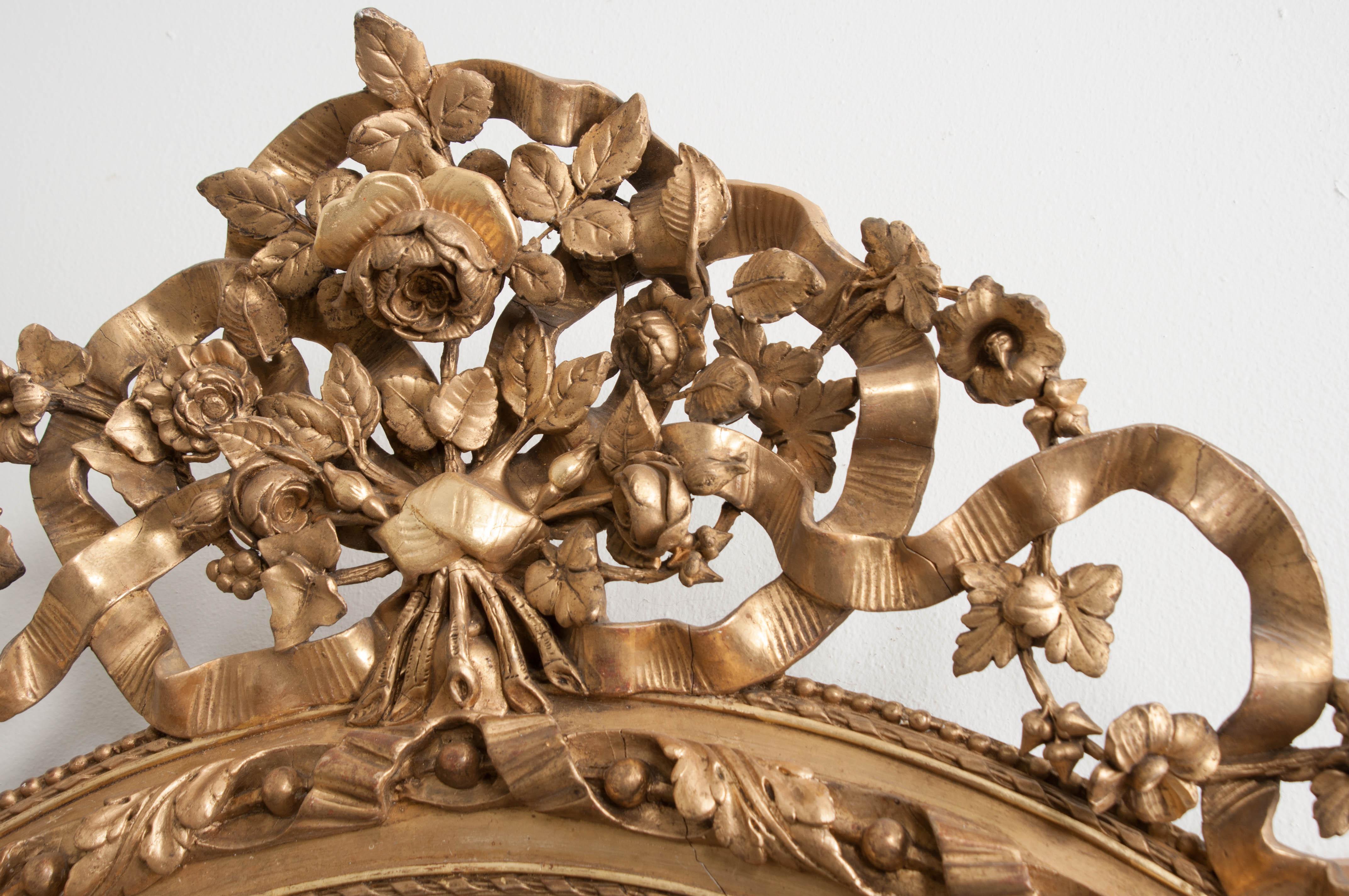 Französisch 19. Jahrhundert Louis XVI Oval Giltwood Spiegel (Vergoldetes Holz) im Angebot