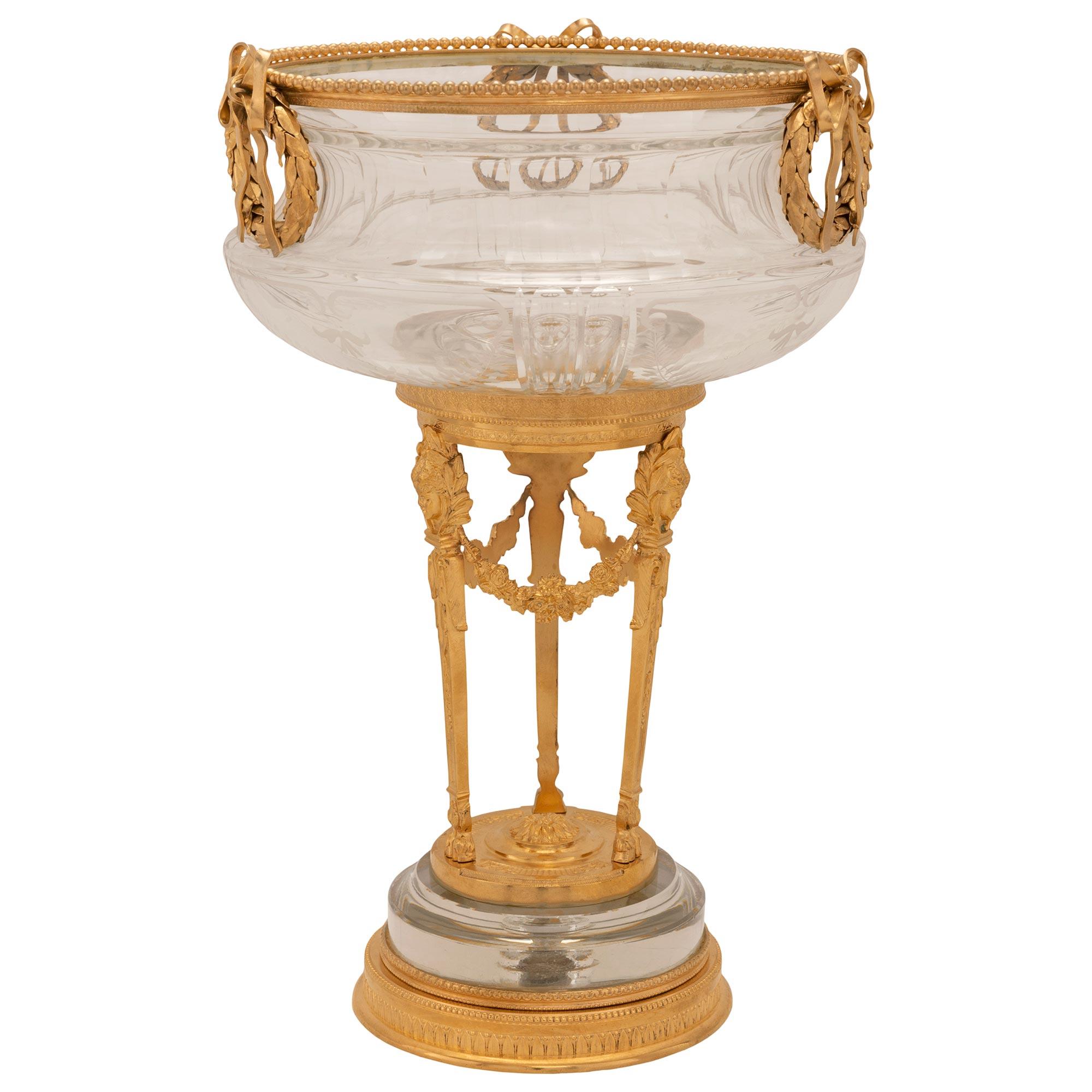 French 19th Century Louis XVI St. Baccarat Crystal and Ormolu Centerpiece In Good Condition For Sale In West Palm Beach, FL
