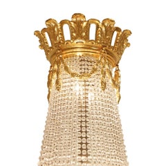 Lustre en cristal et bronze doré de Baccarat du 19ème siècle.