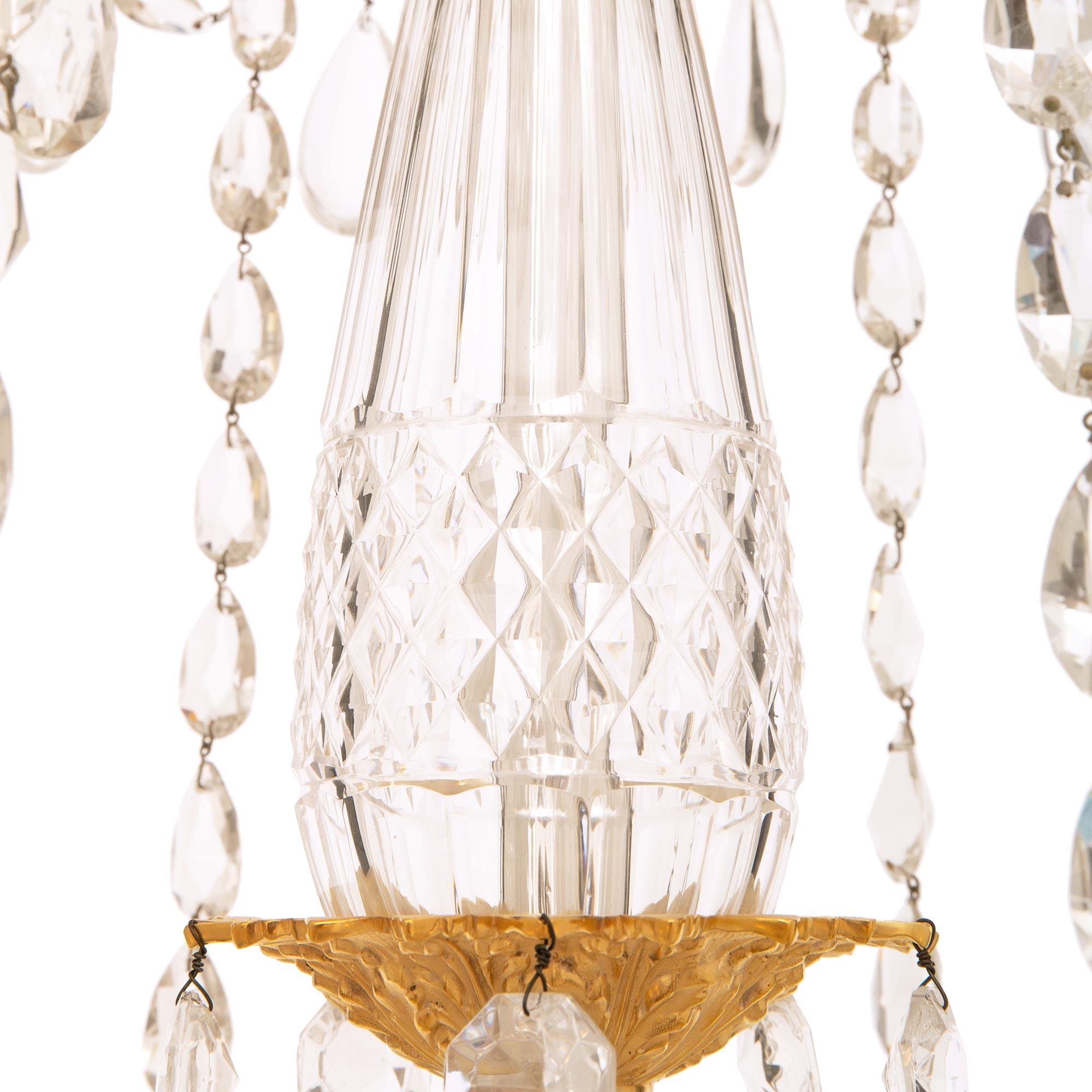 Lampadario francese del XIX secolo St. Louis Crystal e Ormolat del XIX secolo In condizioni buone in vendita a West Palm Beach, FL