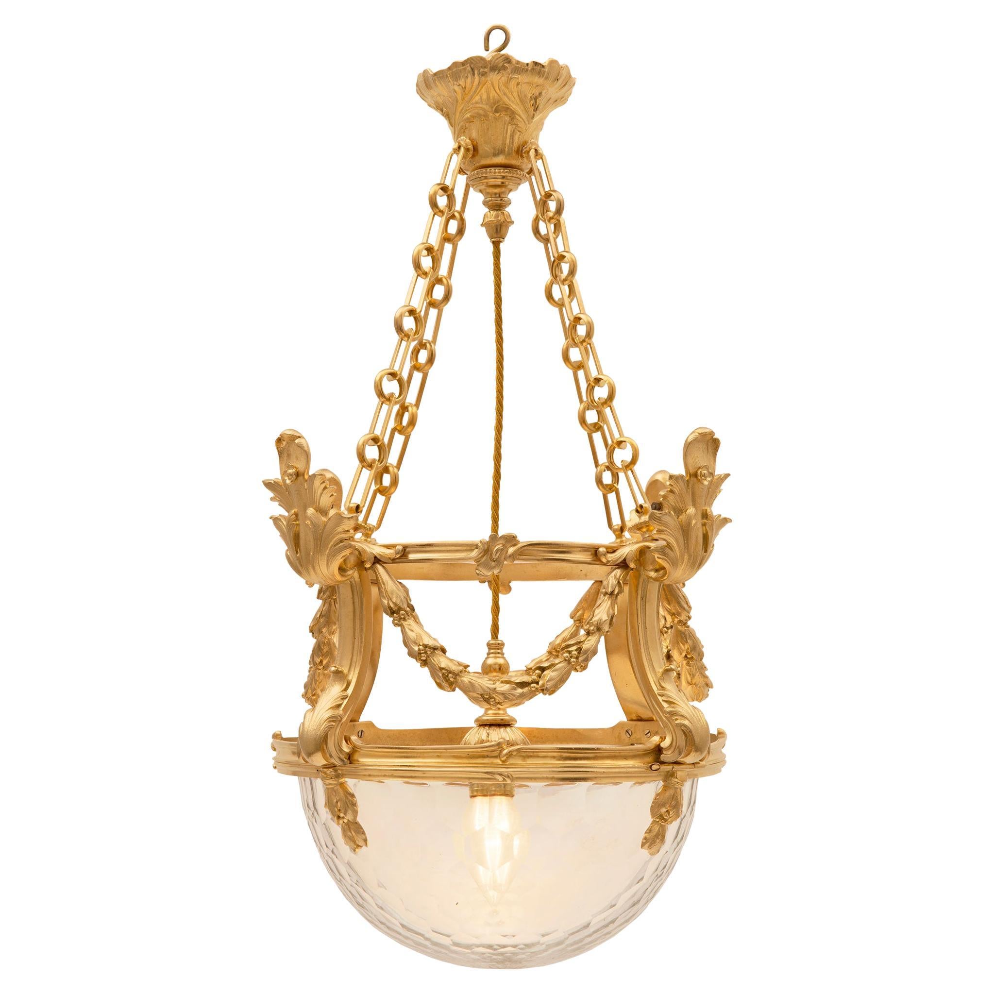 French 19th Century Louis XVI St. Baccarat Crystal and Ormolu Chandelier For Sale