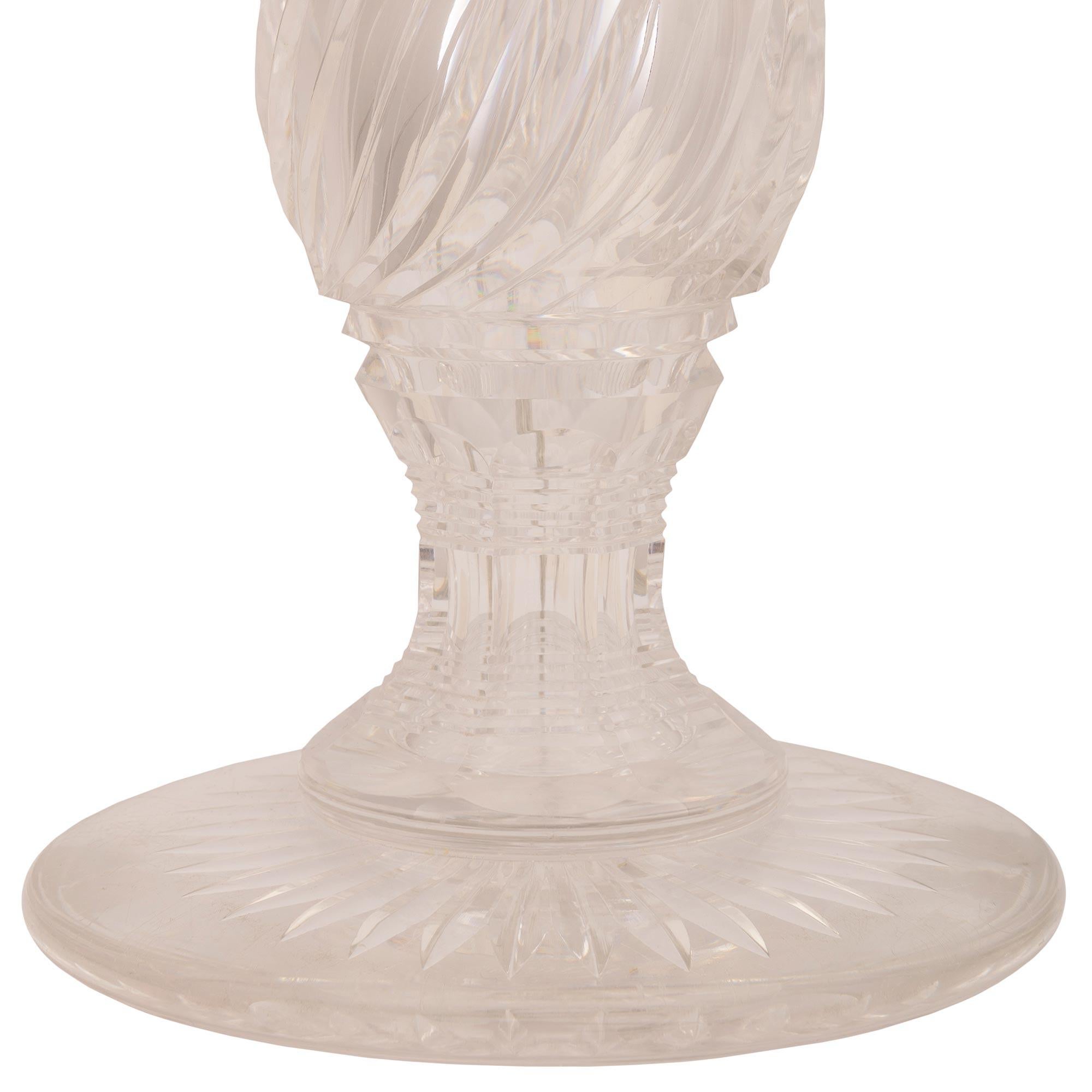 French 19th Century Louis XVI St. Baccarat Crystal and Ormolu Lamp For Sale 3