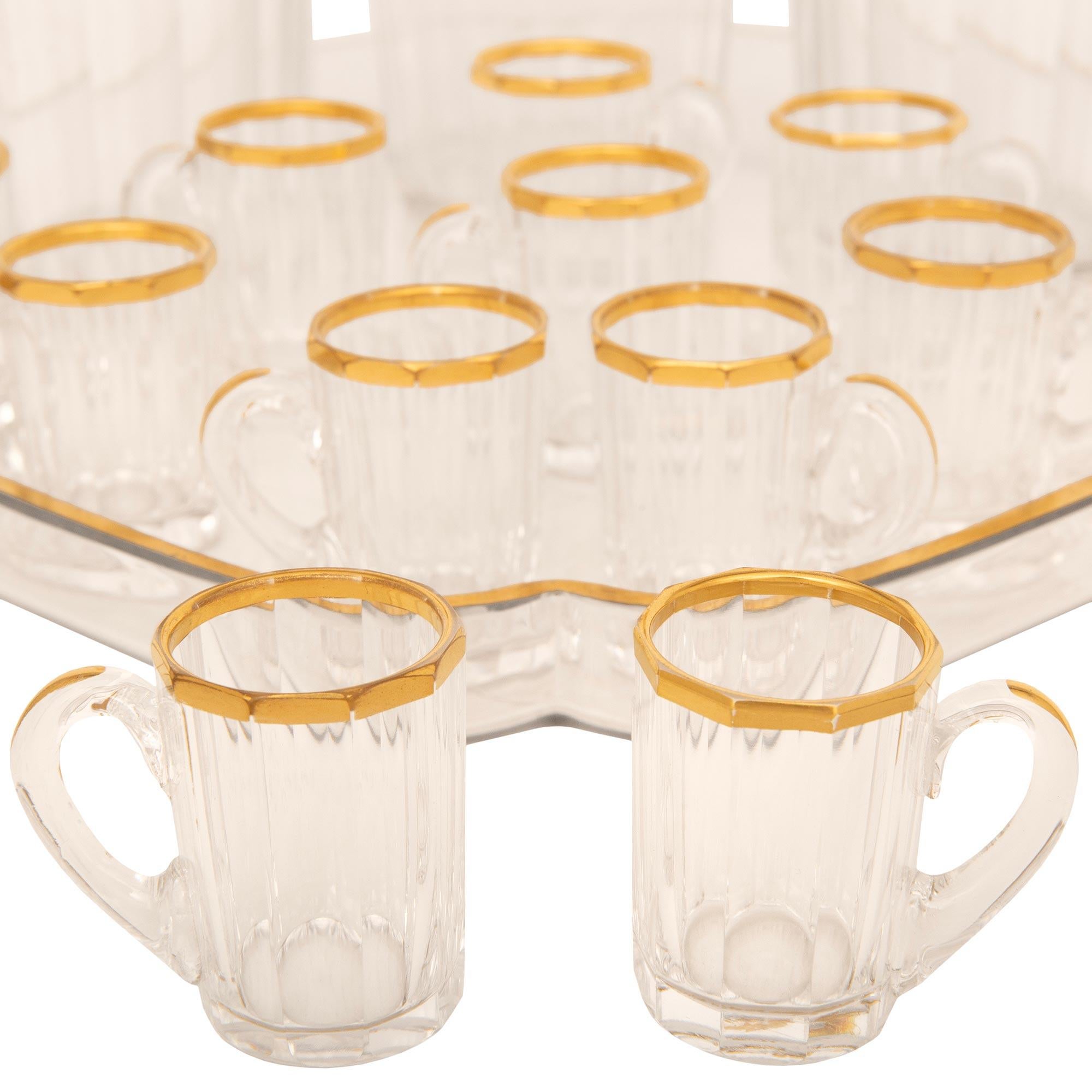 Französisches likör-Set aus St. Baccarat-Kristall im Louis-XVI-Stil des 19. Jahrhunderts im Angebot 2