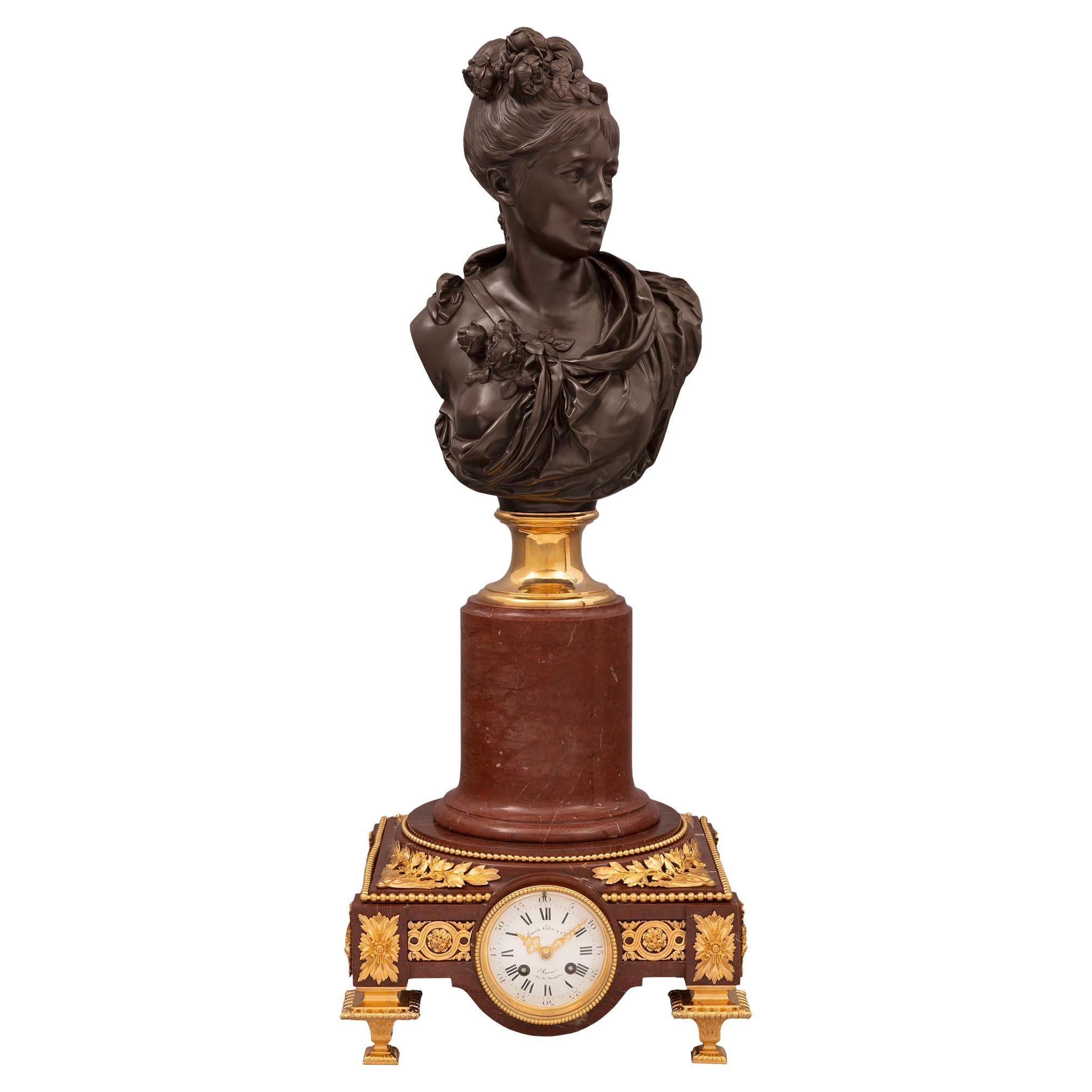 Französische Uhr und Büste aus der Louis-XVI-St.-Belle-Periode des 19. Jahrhunderts
