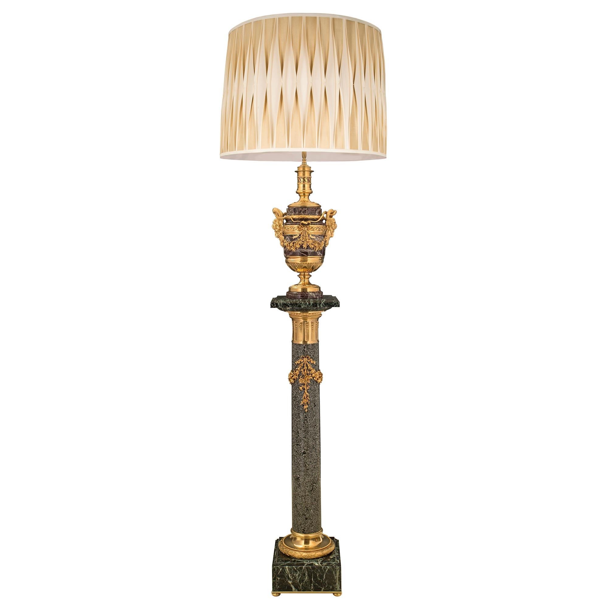 Französische Stehlampe aus der Louis-XVI-Stil der Belle Époque des 19. Jahrhunderts