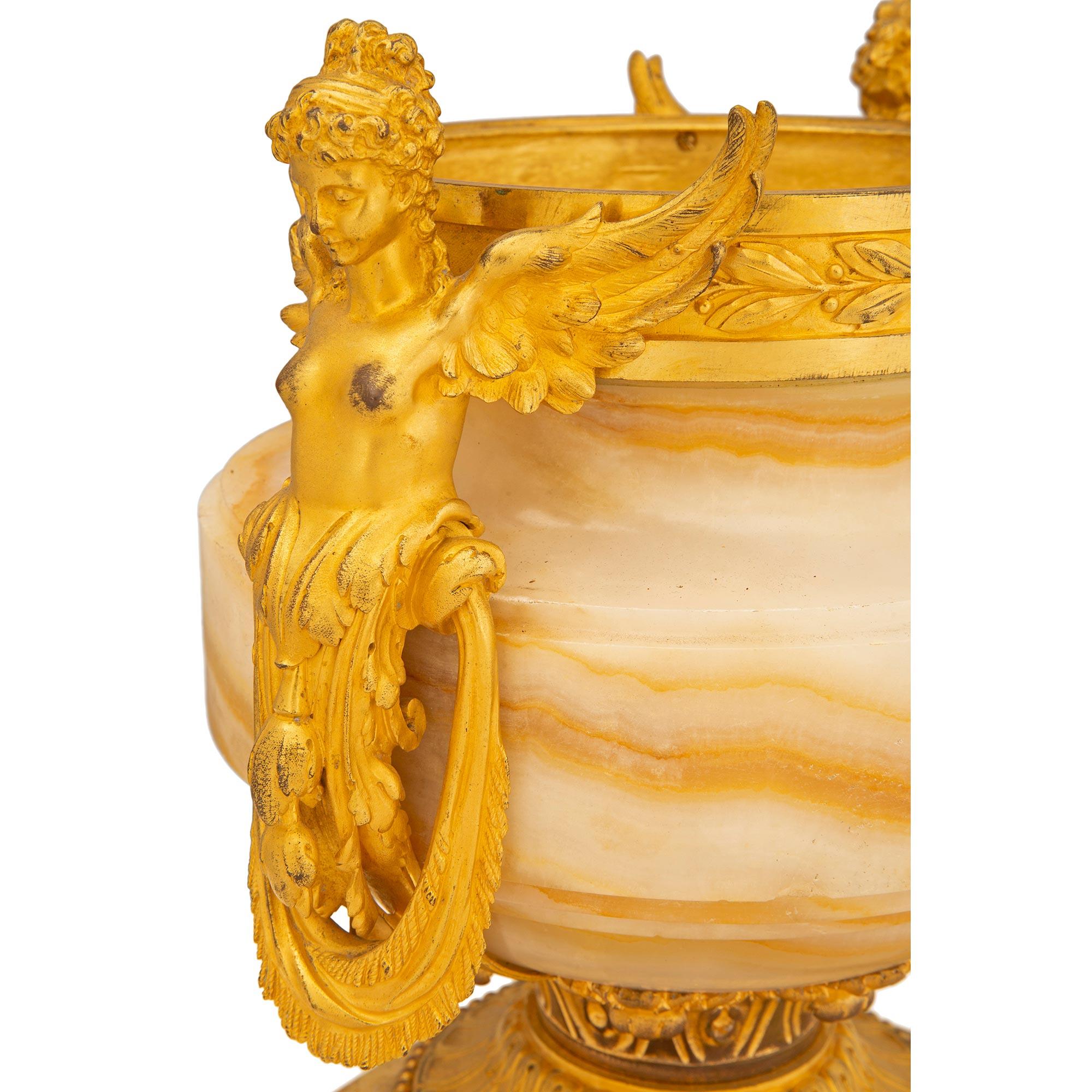 French 19th Century Louis XVI St. Belle Époque Period Onyx and Ormolu Urn For Sale 3