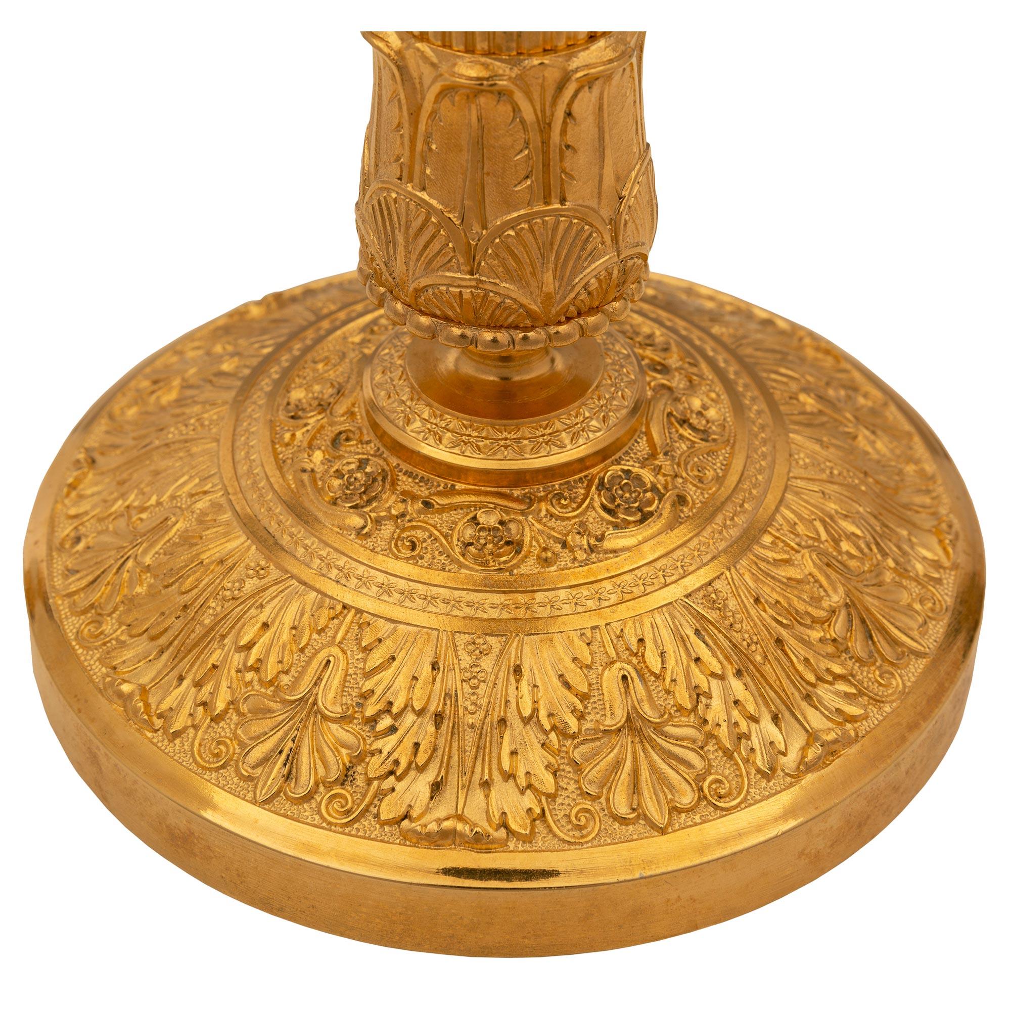 Chandelier en bronze doré d'époque Louis XVI Belle Époque en vente 1