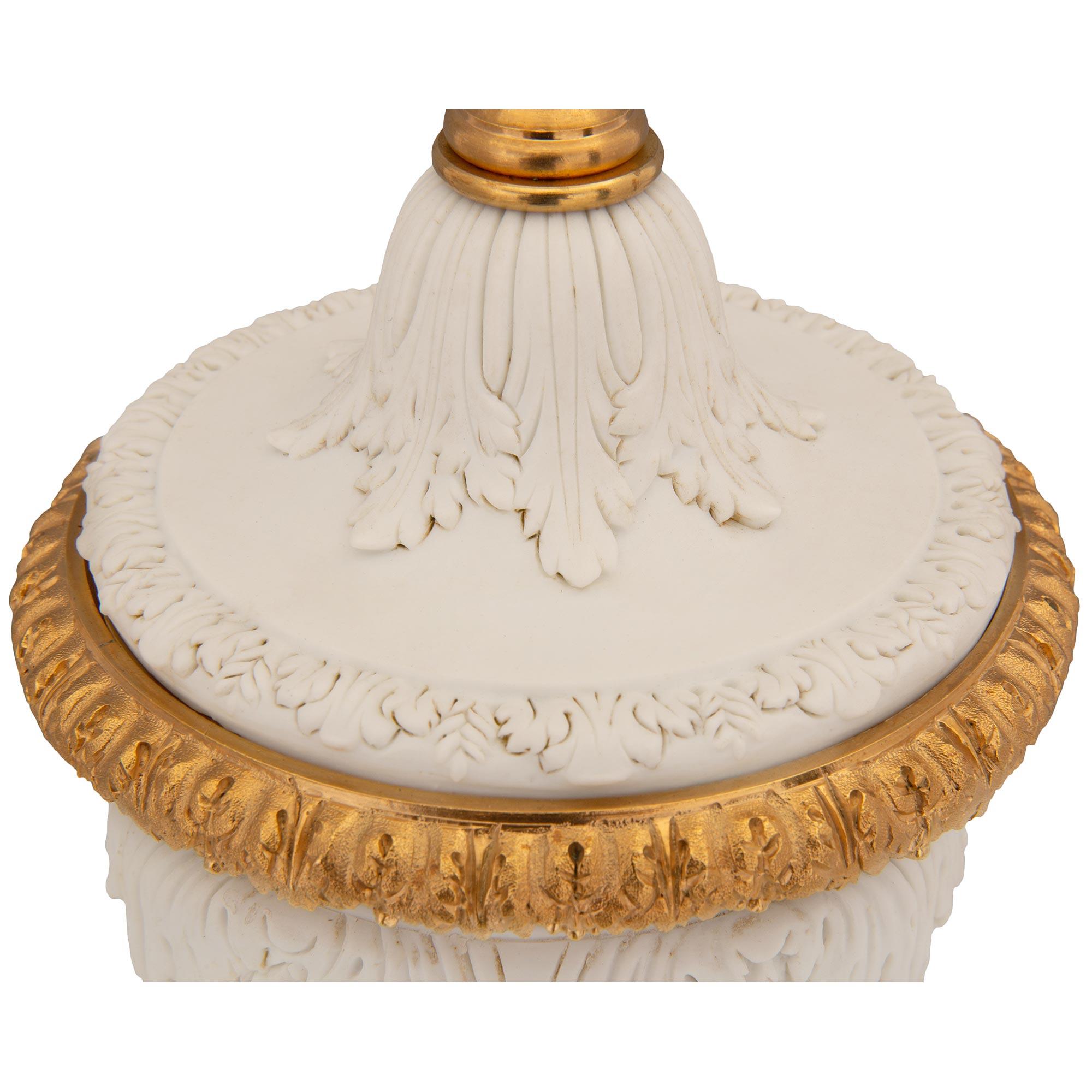 French 19th Century Louis XVI St. Biscuit De Sèvres Porcelain and Ormolu Lamp For Sale 1