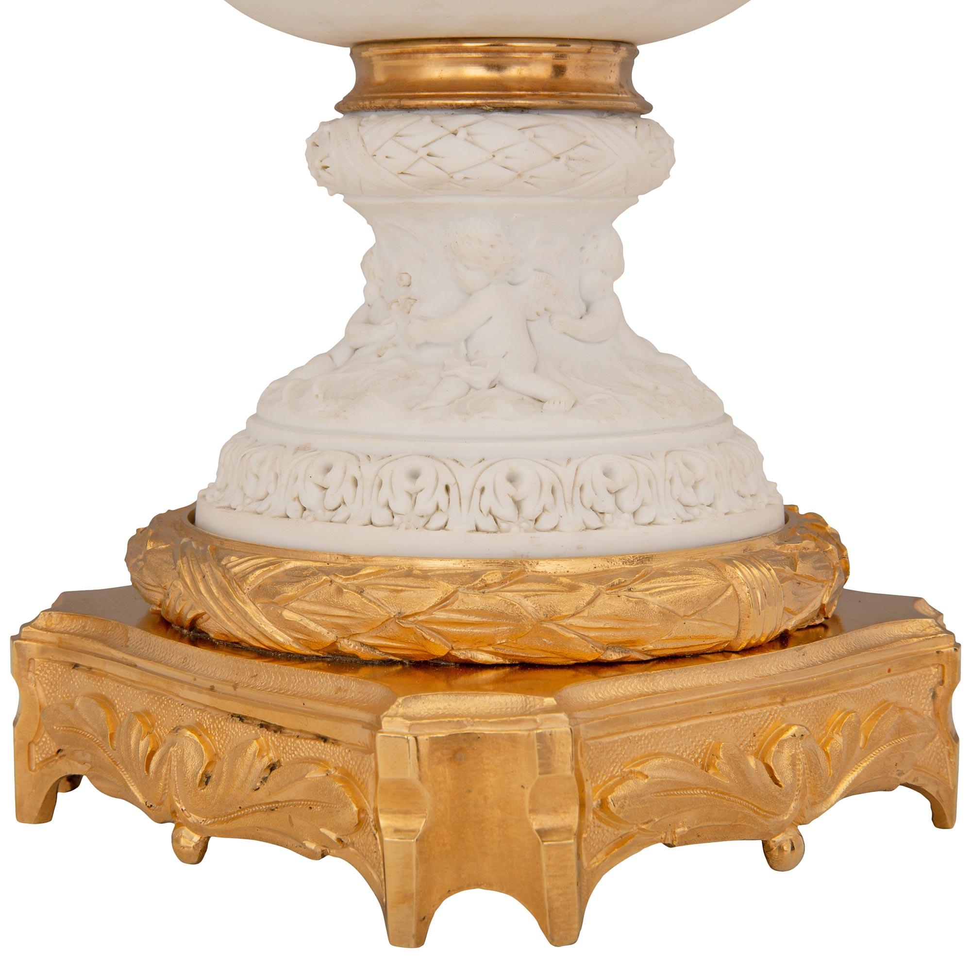 French 19th Century Louis XVI St. Biscuit De Sèvres Porcelain and Ormolu Lamp For Sale 4