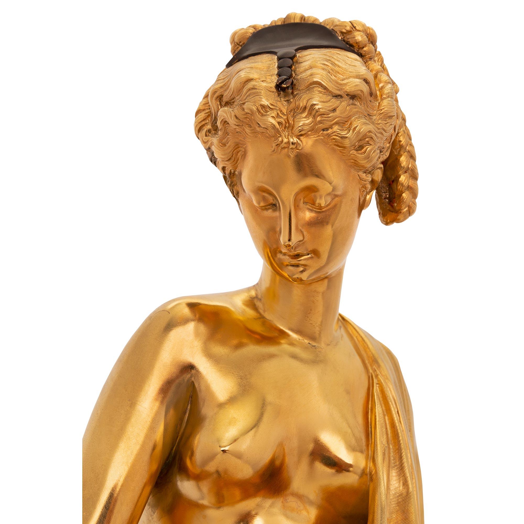 Statua in bronzo e ormolu di Diana e del suo cane in stile Luigi XVI, Francia, XIX secolo In condizioni buone in vendita a West Palm Beach, FL