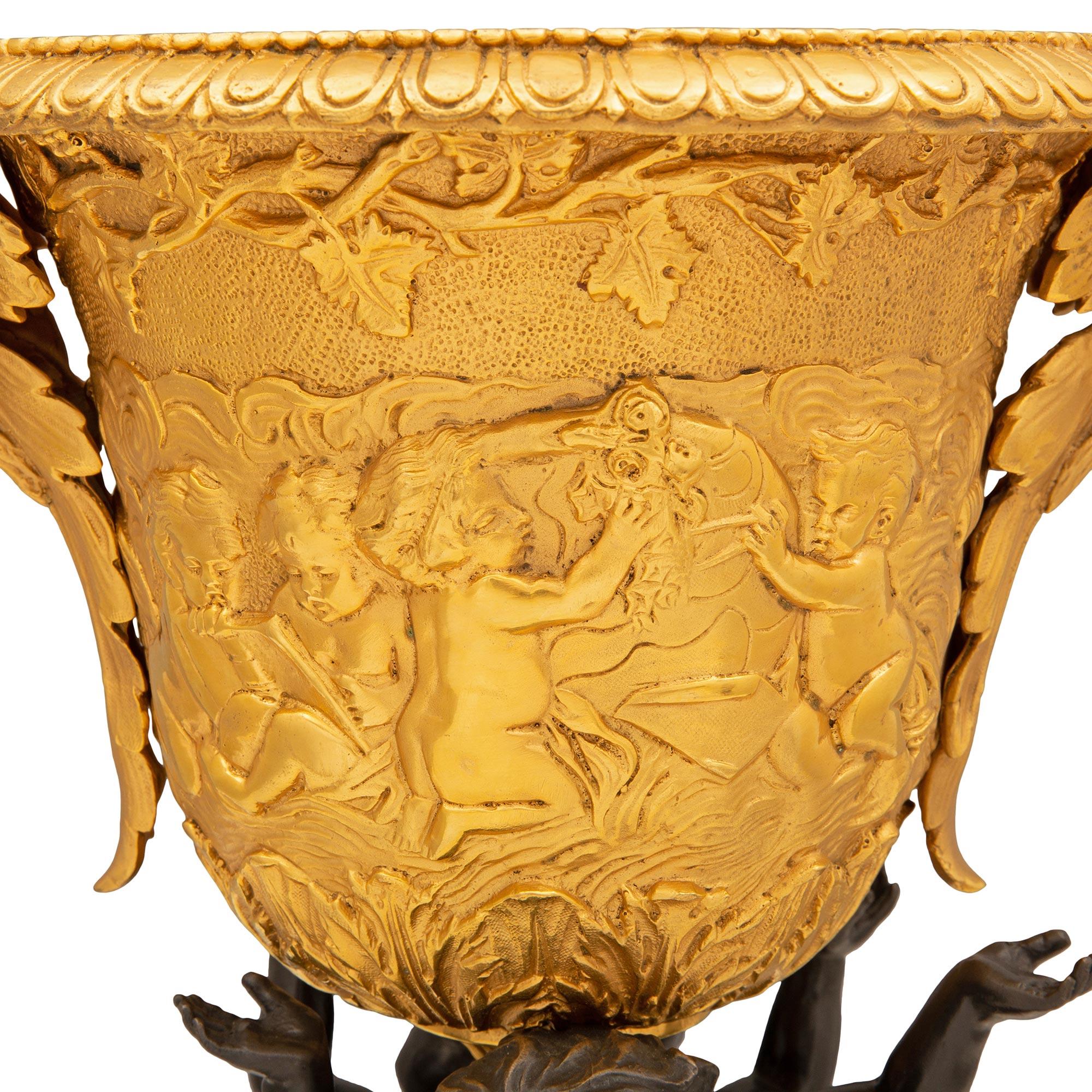 Centre de table en bronze, bronze doré et marbre de style Louis XVI du XIXe siècle en vente 1