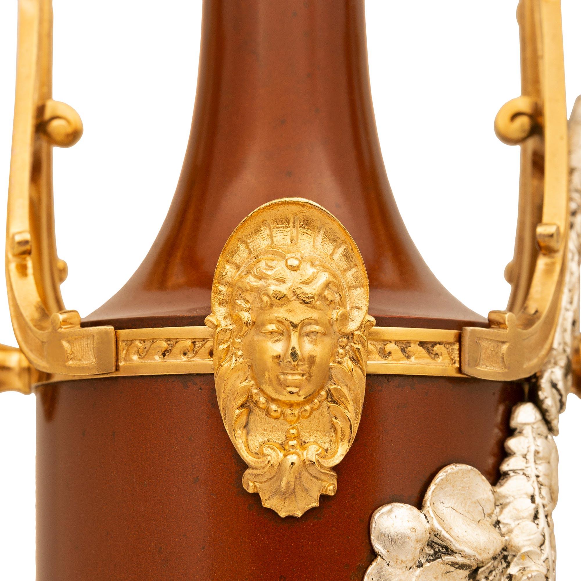 Parure francese del XIX secolo in bronzo, ormolu e argento di epoca Luigi XVI in vendita 5