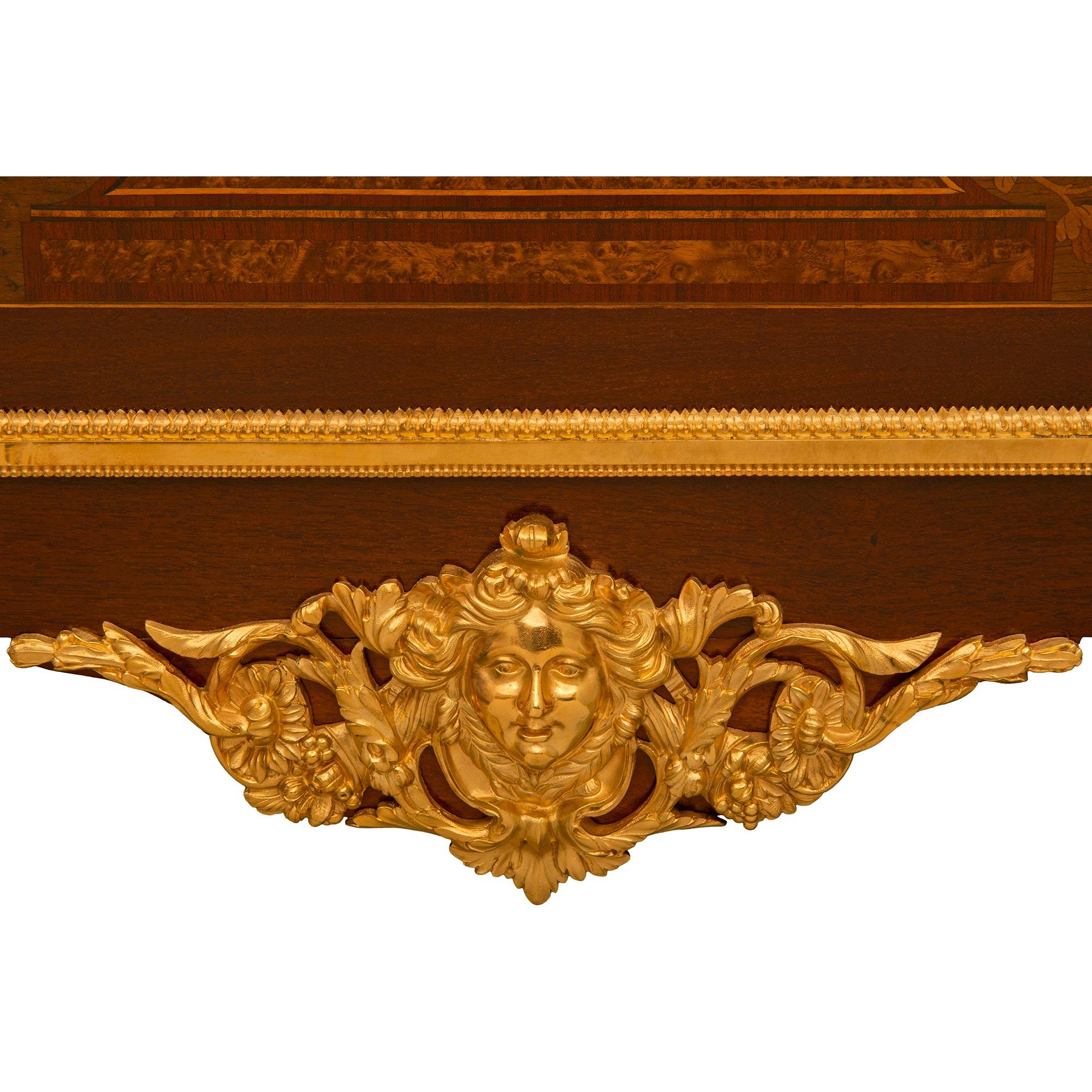French 19th Century Louis XVI St. Commode For Sale 6