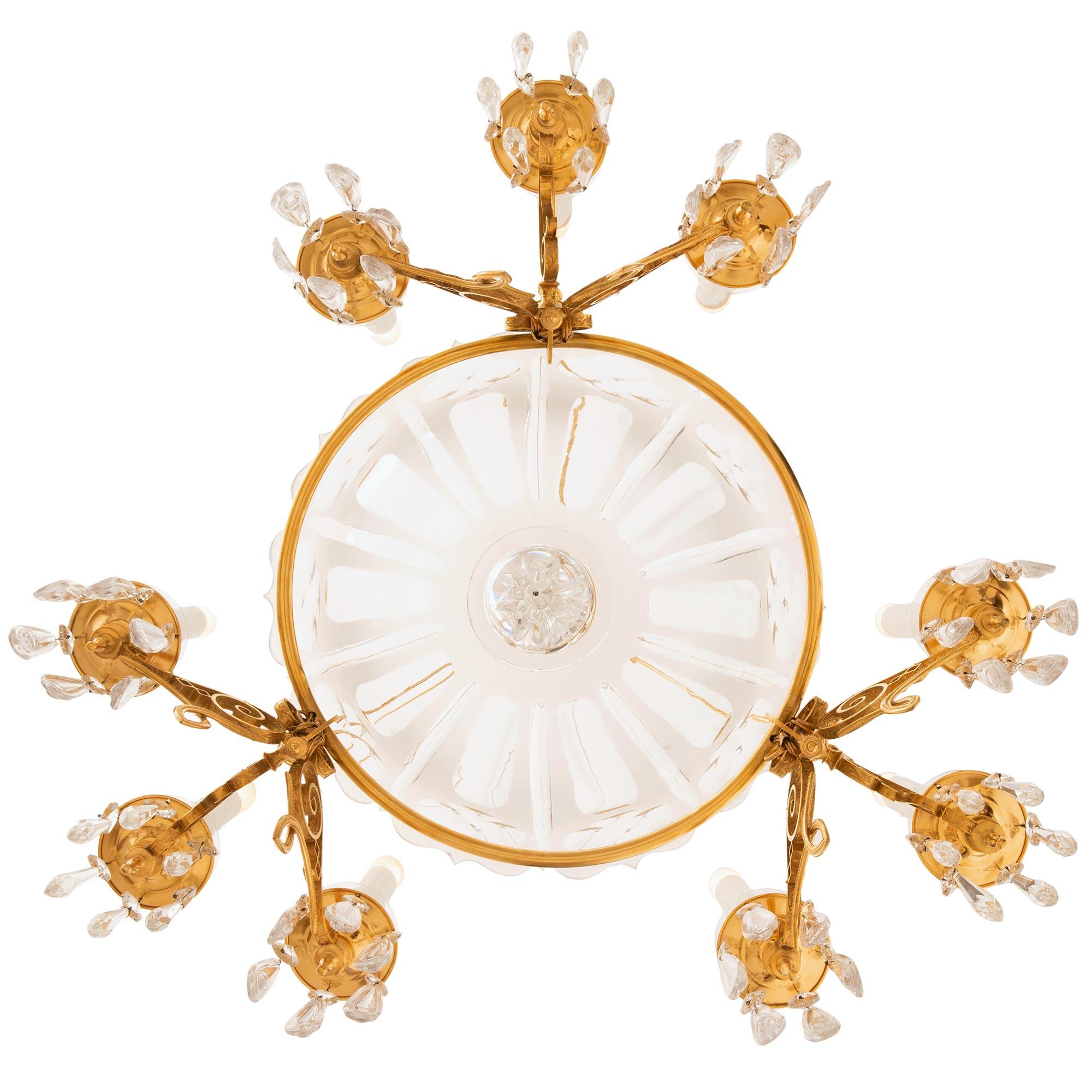 Lampadario francese del XIX secolo St. Louis Crystal e Ormolu in vendita 3