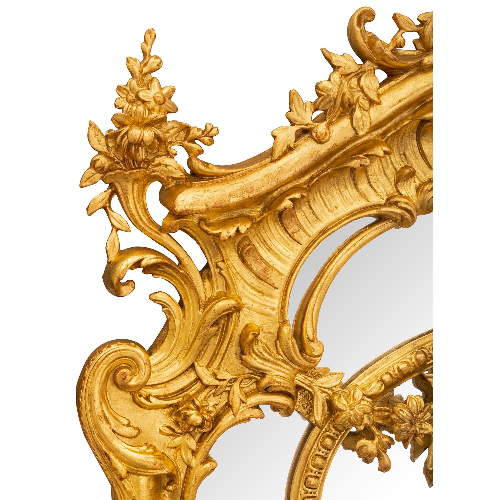 Miroir français du XIXe siècle, style Louis XVI, à double cadre en bois doré en vente 1