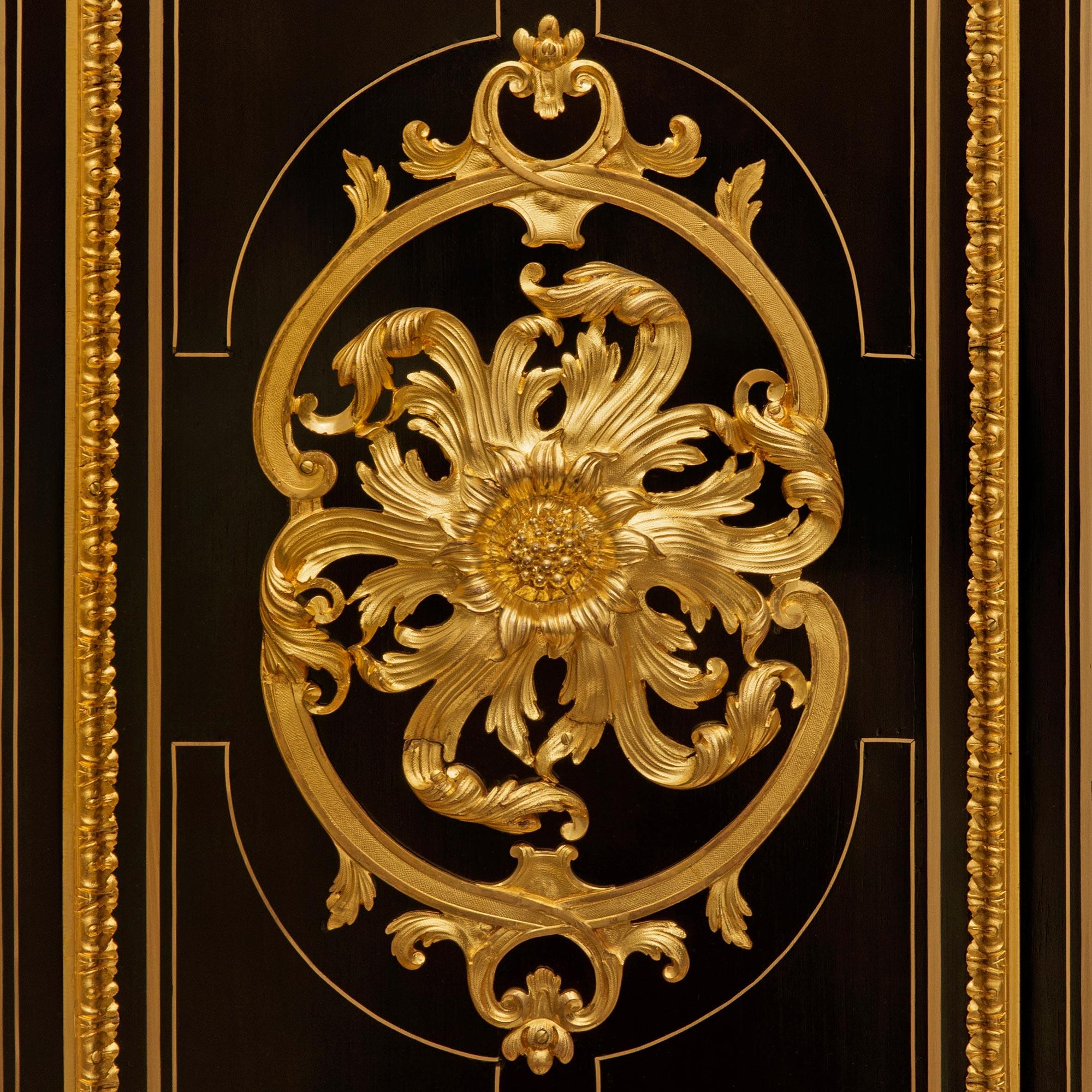 French 19th century Louis XVI st. Ebony and Ormolu Boulle vitrine For Sale 1
