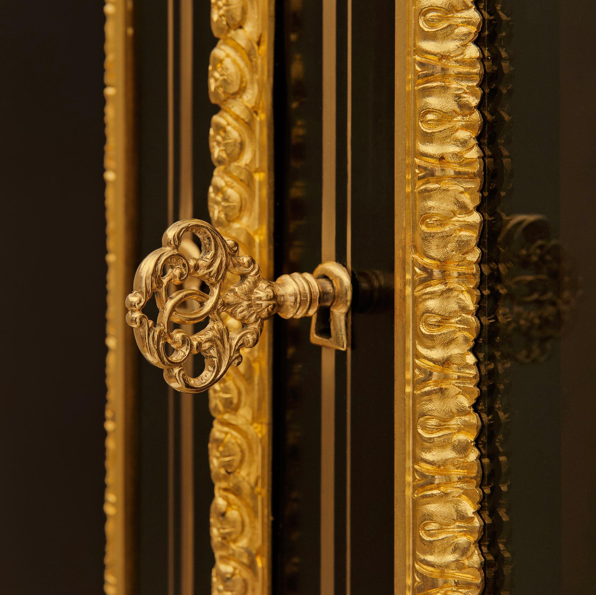 French 19th century Louis XVI st. Ebony and Ormolu Boulle vitrine For Sale 4