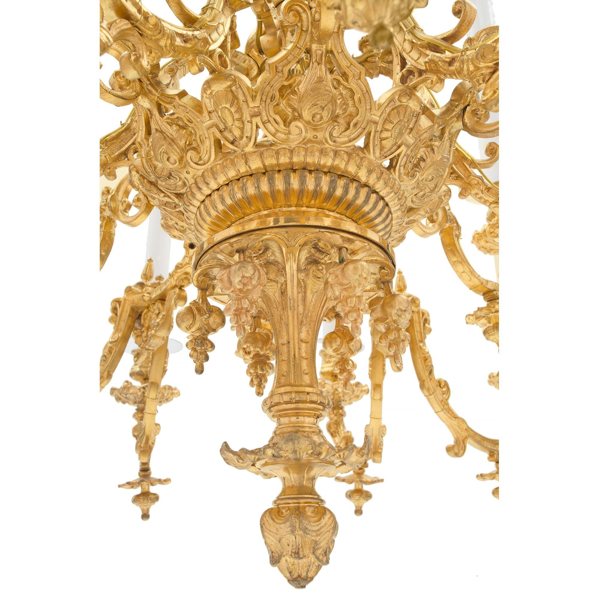 French 19th Century Louis XVI St. Eighteen-Light Ormolu Chandelier For Sale 5