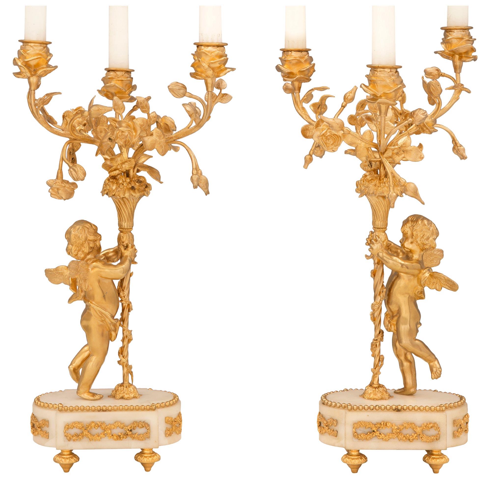 Ensemble de garnitures françaises Louis XVI du 19ème siècle vendu par Tiffany & Co en vente 7