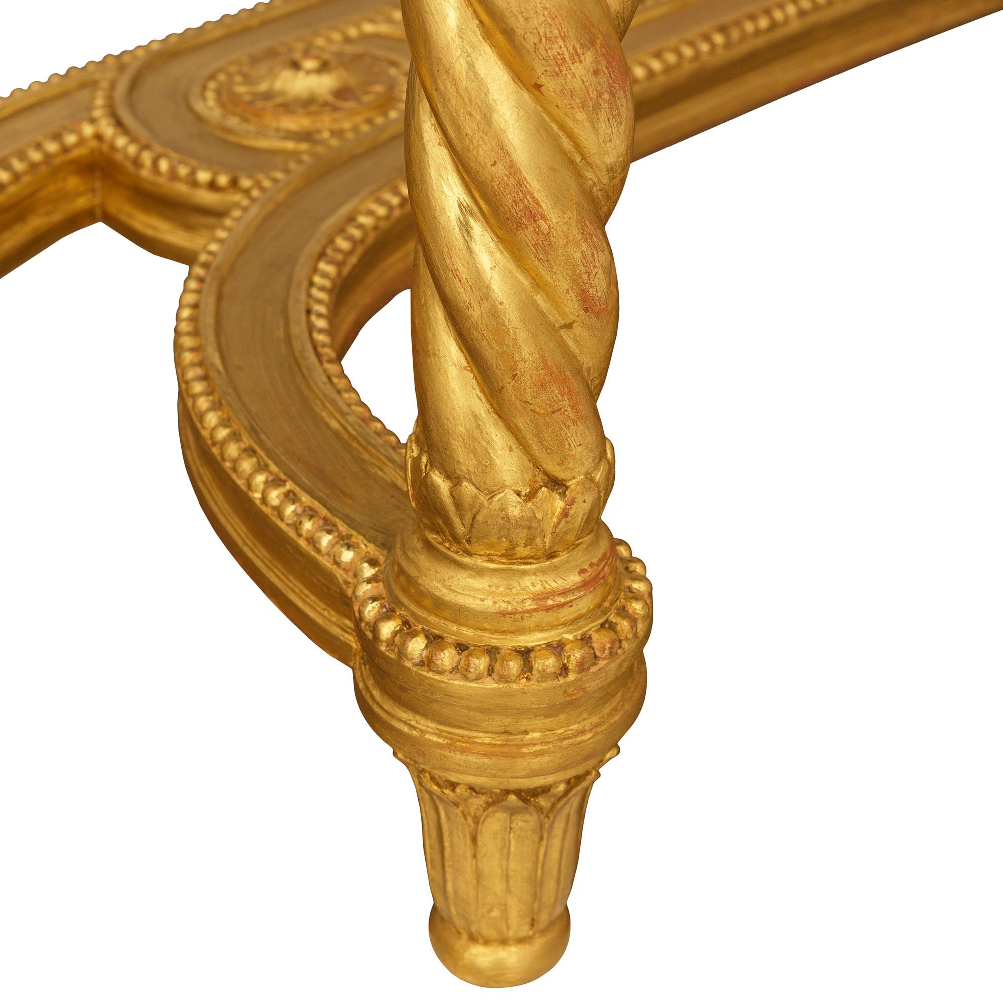 Consolle francese del XIX secolo in stile Luigi XVI in legno dorato e marmo Breccia Viola in vendita 2