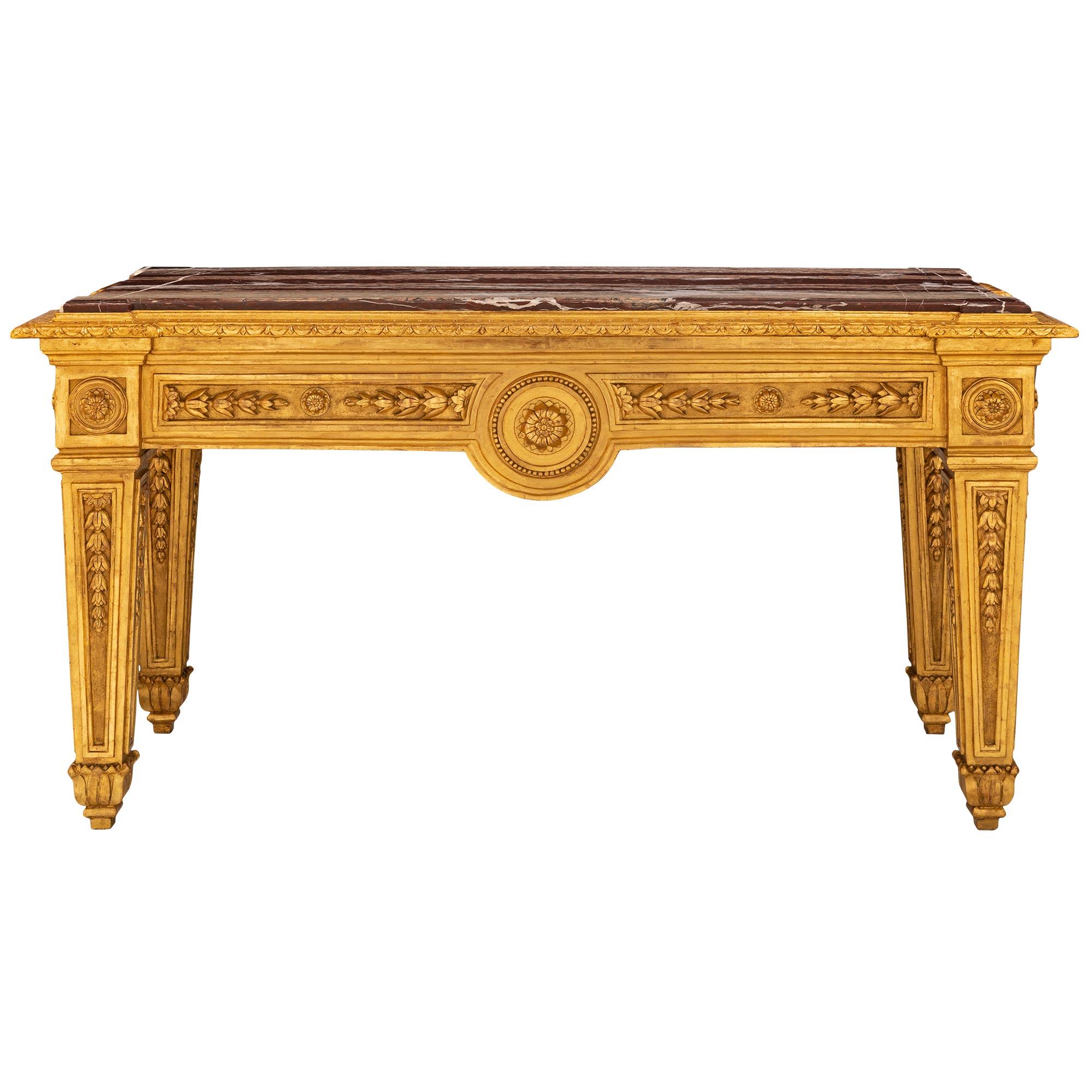 Français Table centrale Louis XVI du 19ème siècle en bois doré et marbre Campan Ruban de style français en vente