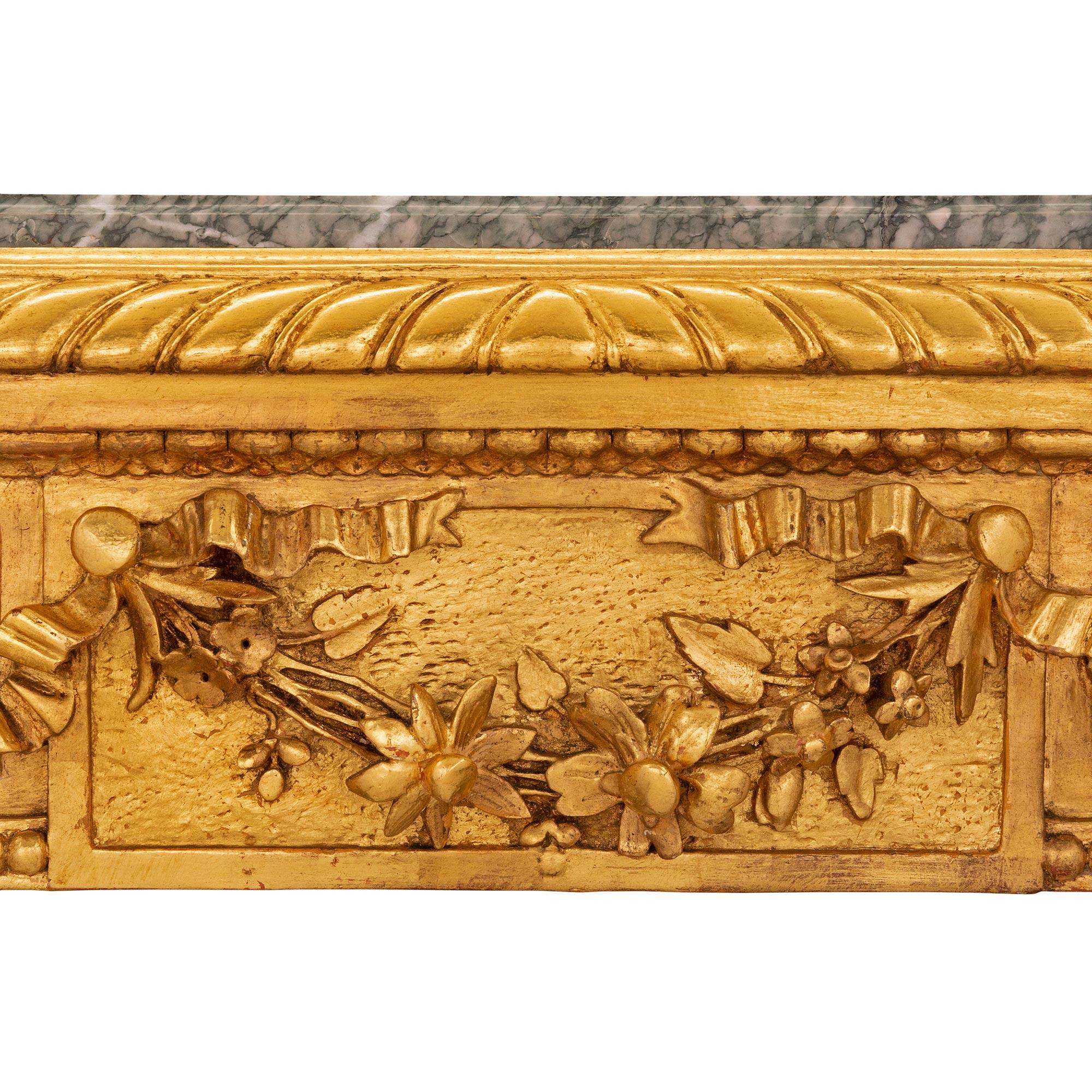 Französische Konsole aus vergoldetem Holz und Vert Campan-Marmor im Louis-XVI-Stil des 19. Jahrhunderts im Angebot 2