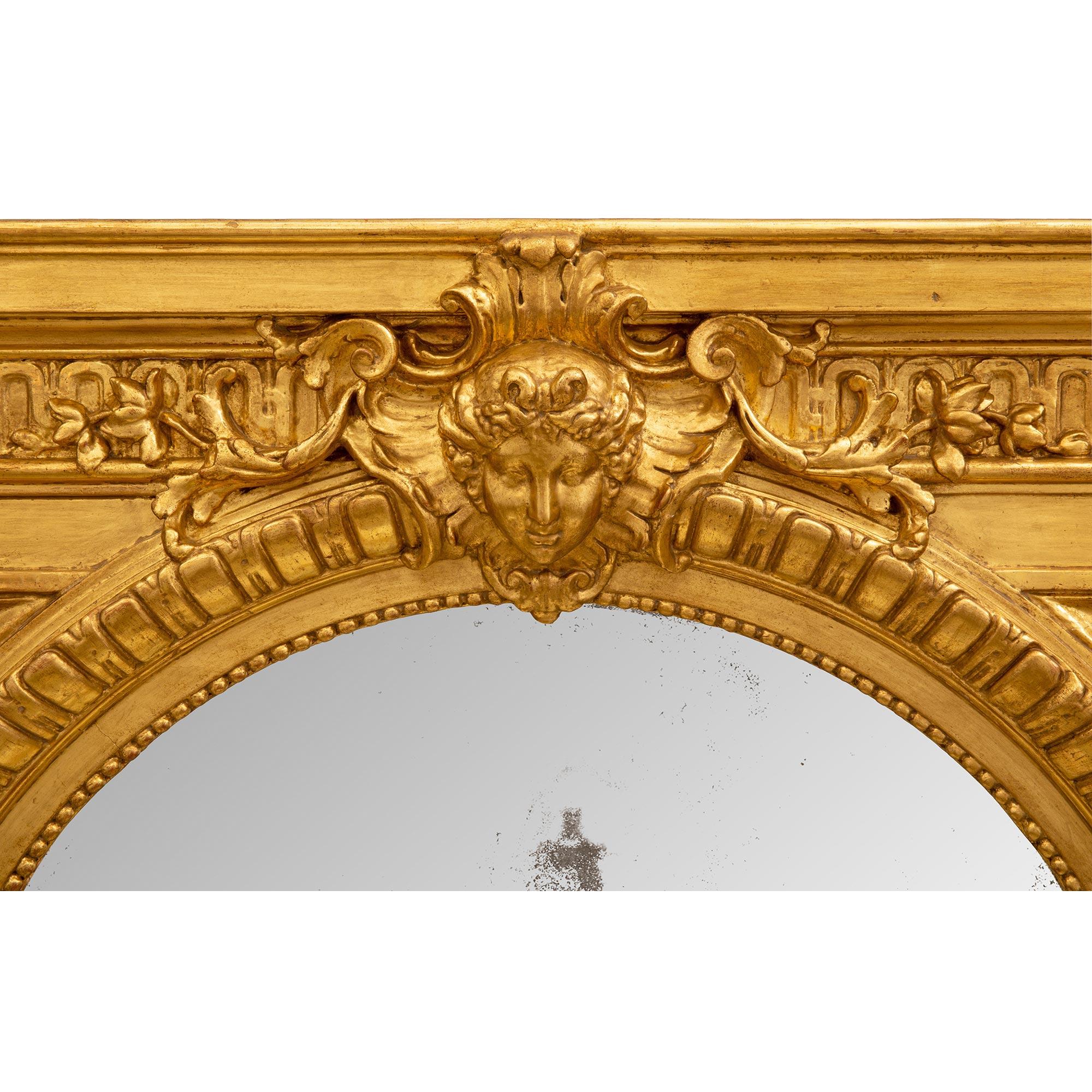 Miroir français du XIXe siècle en bois doré de style Louis XVI Bon état - En vente à West Palm Beach, FL