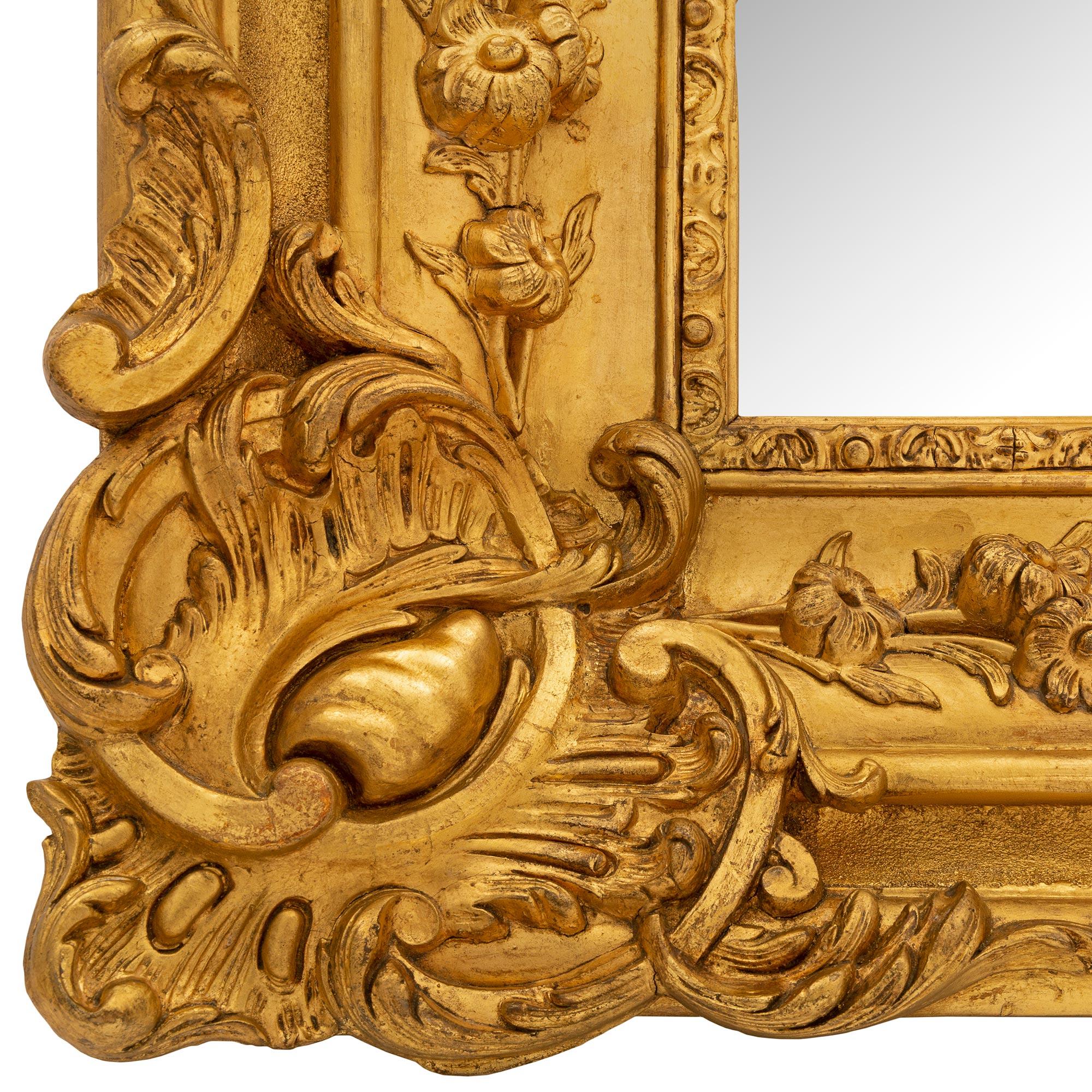 French 19th Century Louis XVI St. Giltwood Mirror For Sale 2