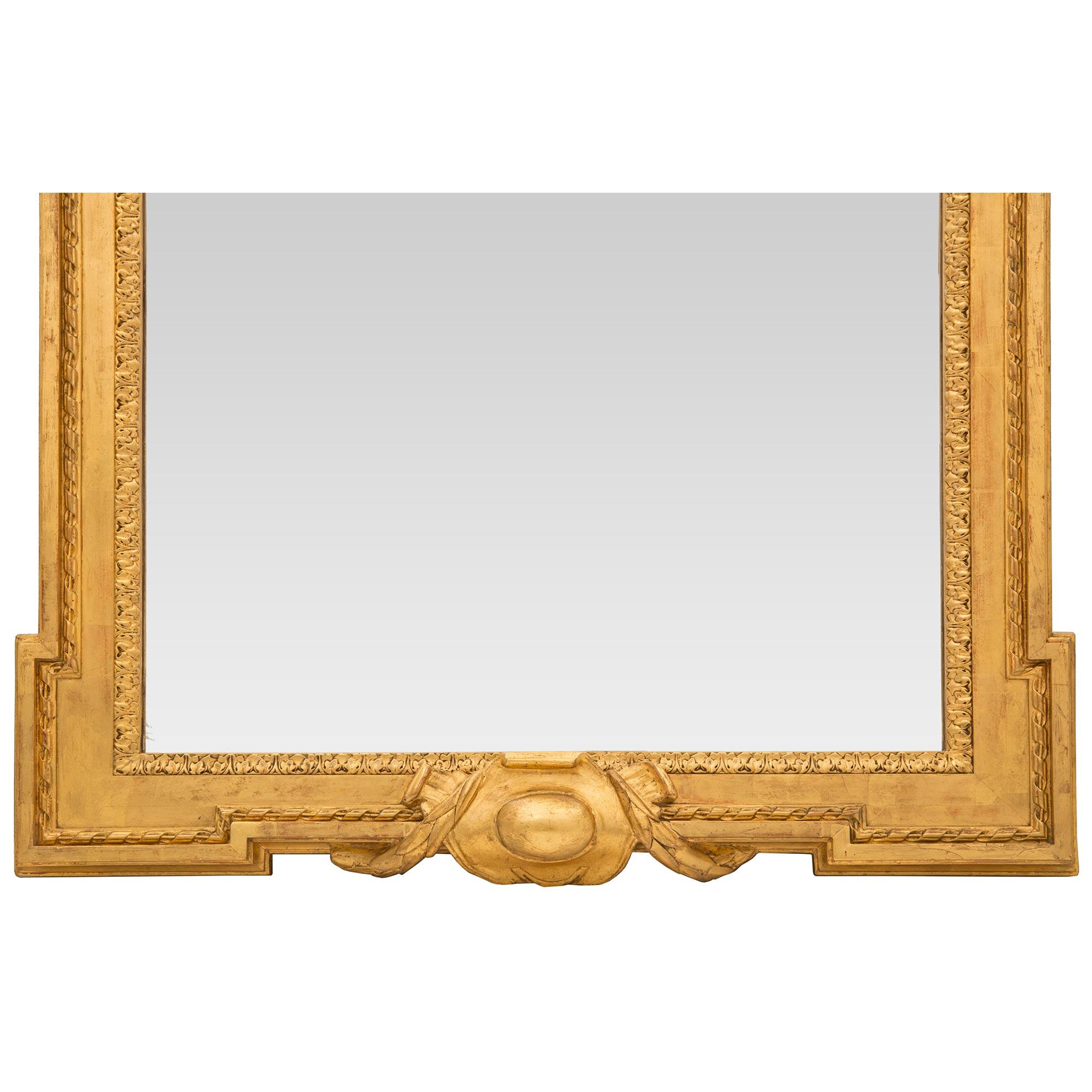 French 19th Century Louis XVI St. Giltwood Mirror For Sale 3