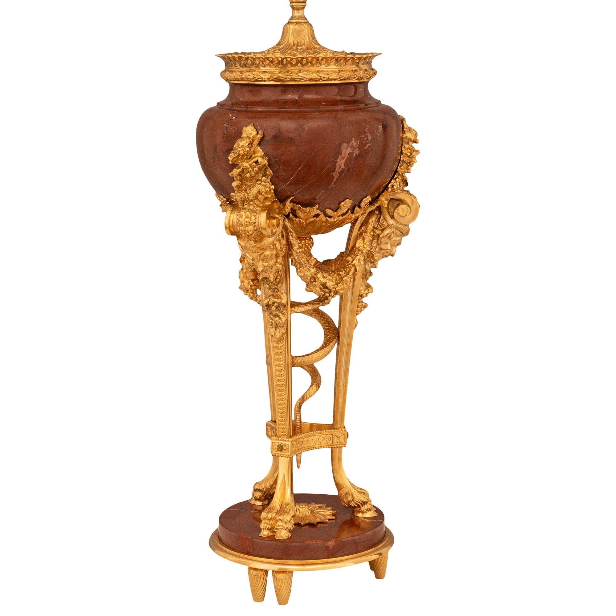 French 19th century Louis XVI st. Griotte marble and Ormolu lamp, attr. Sormani In Good Condition For Sale In West Palm Beach, FL