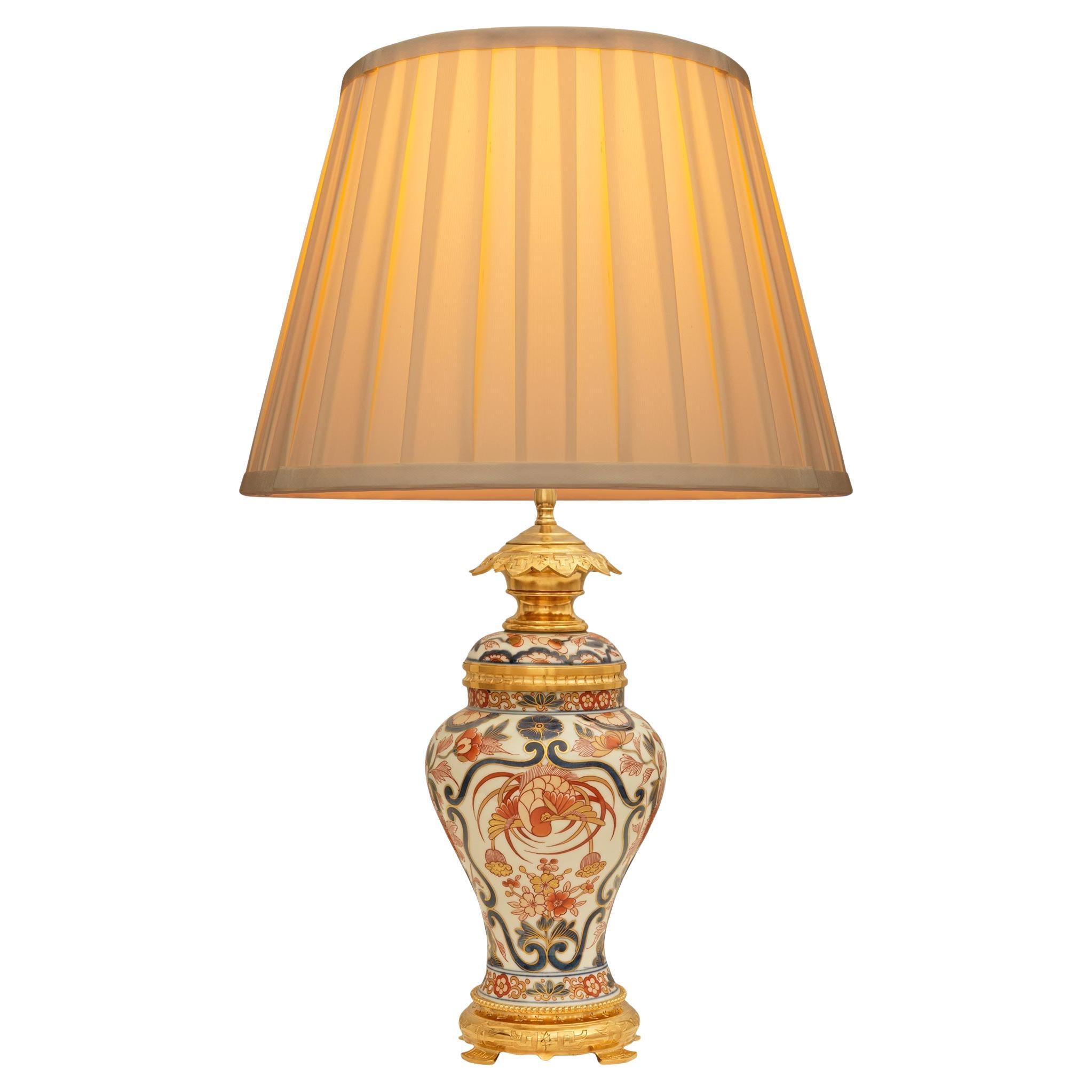 Französische Lampe aus Imari Porzellan und Ormolu aus dem 19.