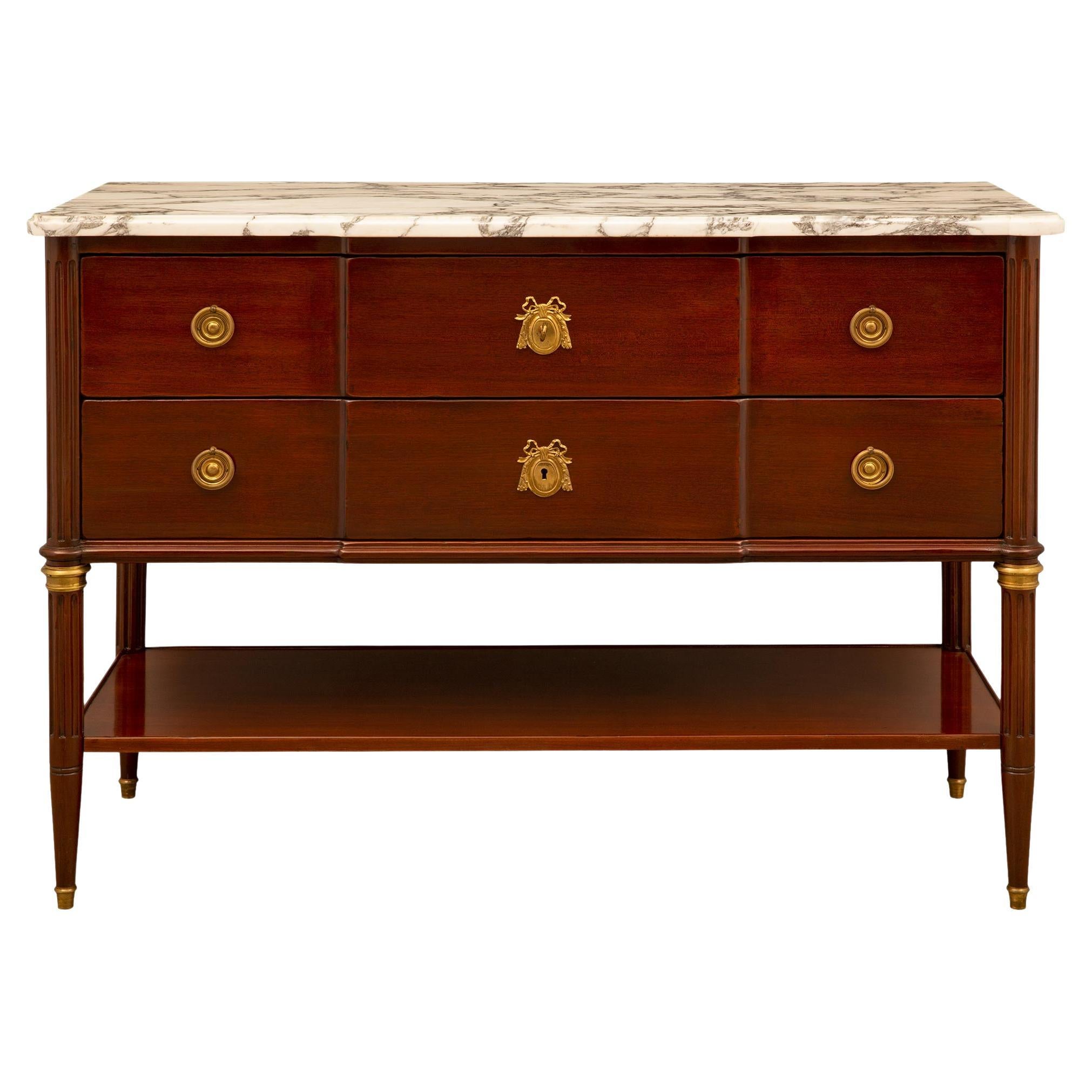 Commode francese del XIX secolo in mogano Luigi XVI e marmo di Carrara