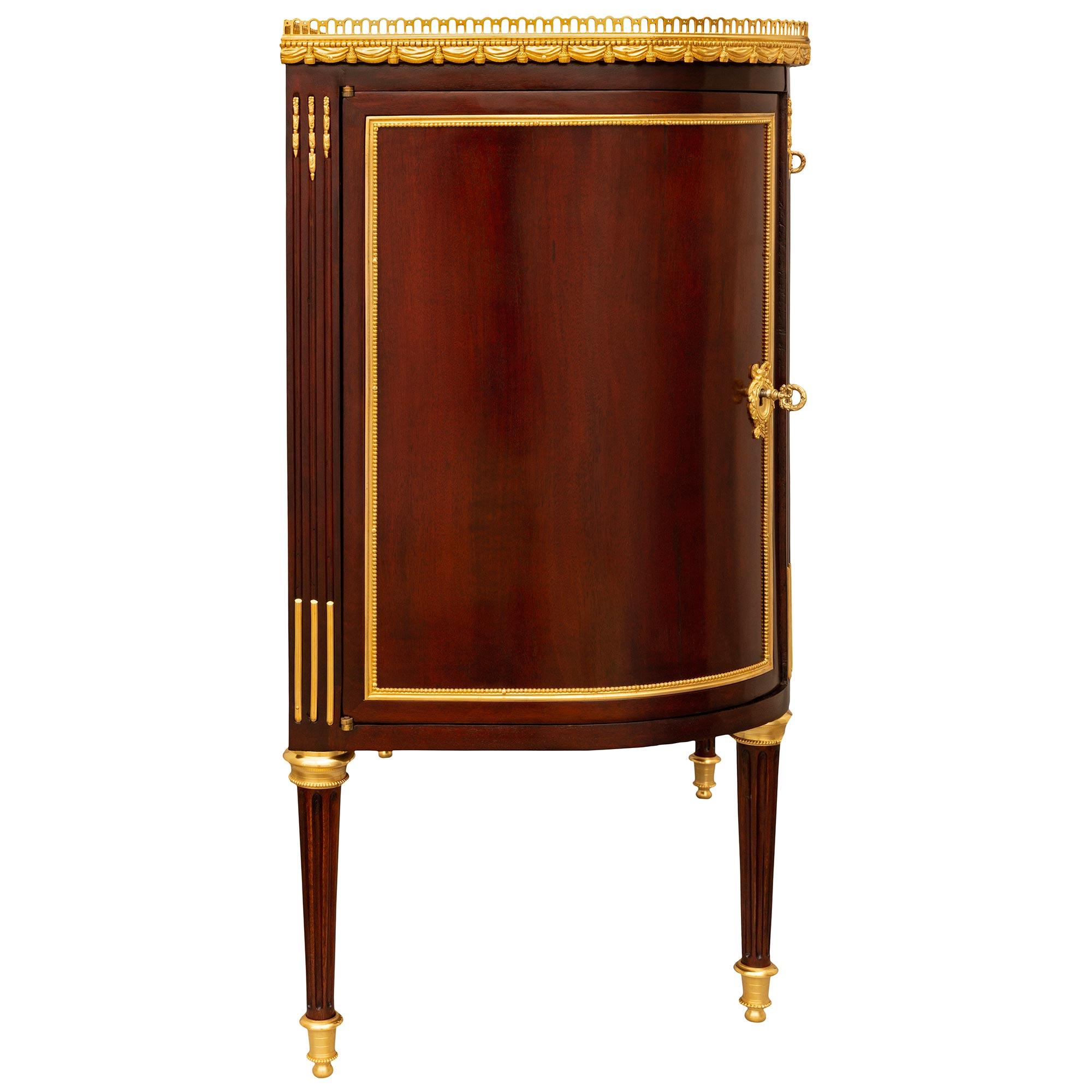 French 19th Century Louis XVI St. Mahogany, Ormolu And Lumachella Marble Commode For Sale 1