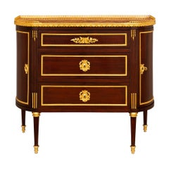 Commode francese del XIX secolo in mogano Luigi XVI, ormolu e marmo di Lumachella