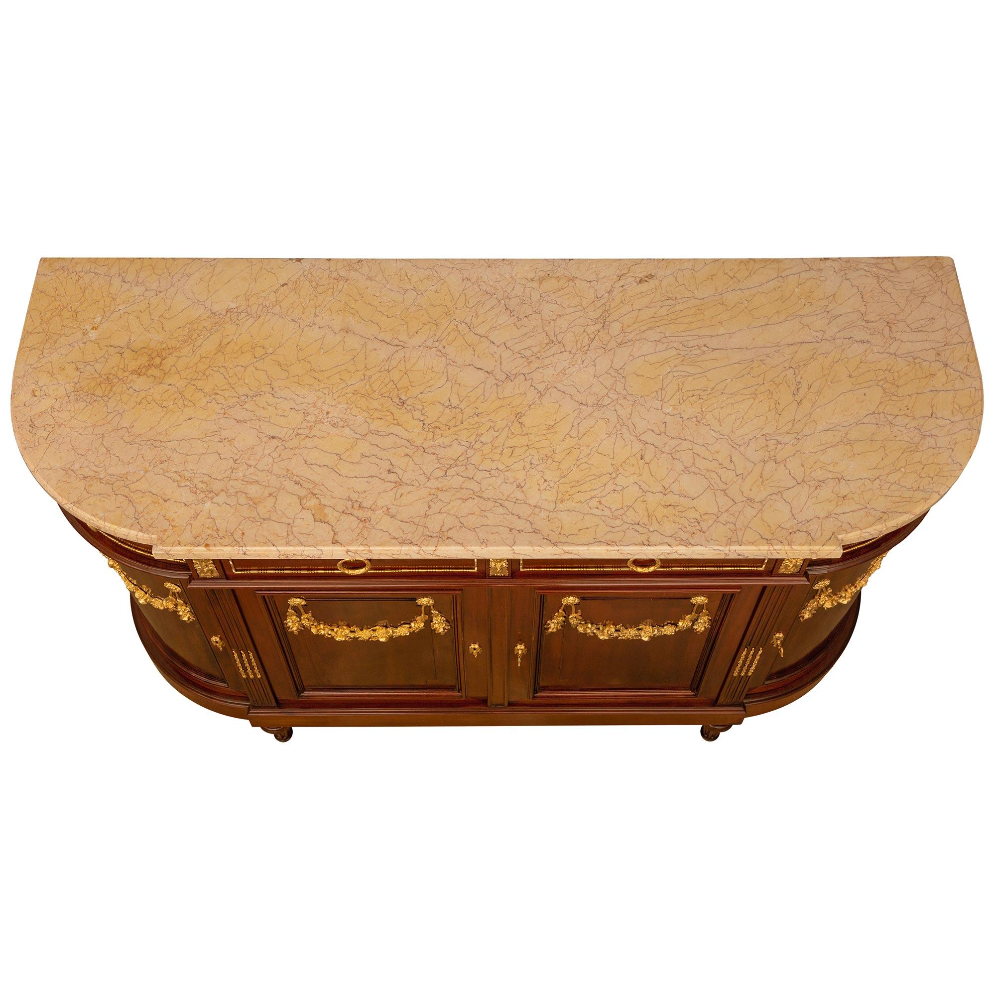 Buffet francese del XIX secolo in stile Luigi XVI in mogano, ormolu e marmo in vendita 8