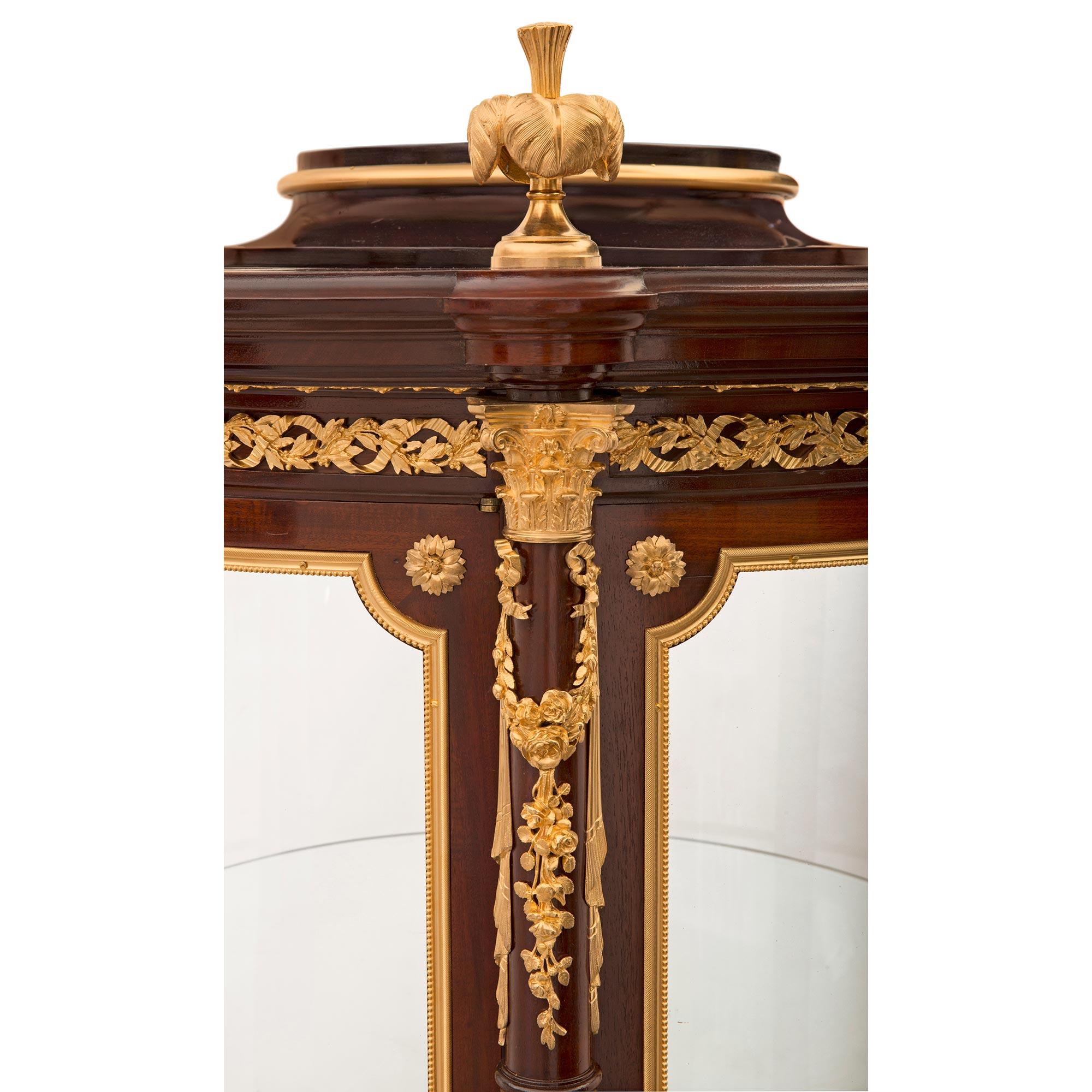French 19th Century Louis XVI St. Mahogany, Ormolu, Bronze and Glass Vitrine For Sale 1
