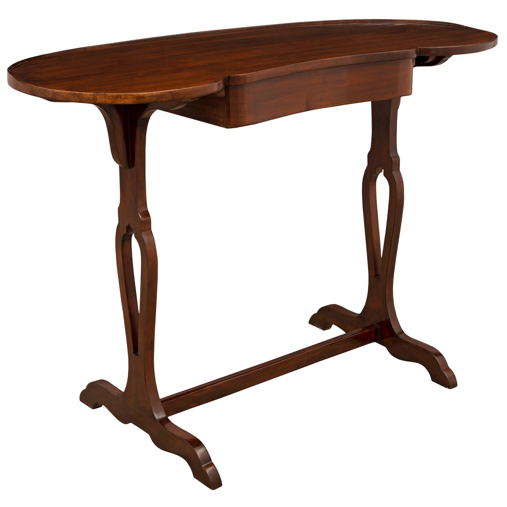 French 19th Century Louis XVI St. Mahogany Side Table/Desk In Good Condition For Sale In West Palm Beach, FL