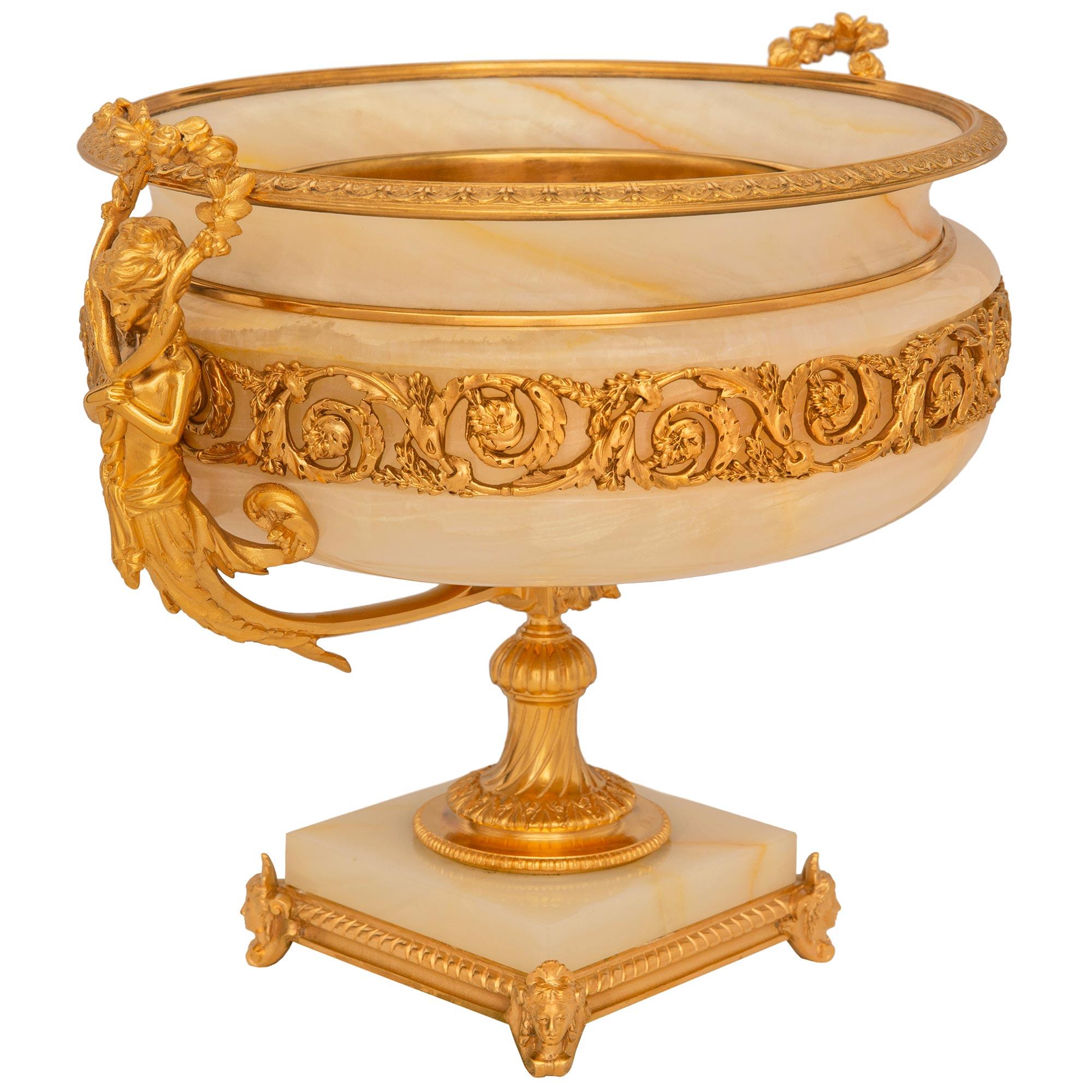 French 19th century Louis XVI st. Onyx and Ormolu urn/centerpiece In Good Condition For Sale In West Palm Beach, FL