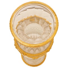 Französisch 19. Jahrhundert Louis XVI St. Ormolu und Baccarat Kristall Vase