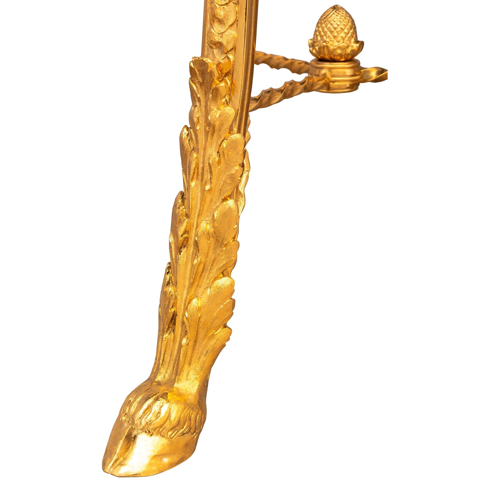 Gueridon francese del XIX secolo in stile Luigi XVI in Ormolu e marmo Gris St. in vendita 2