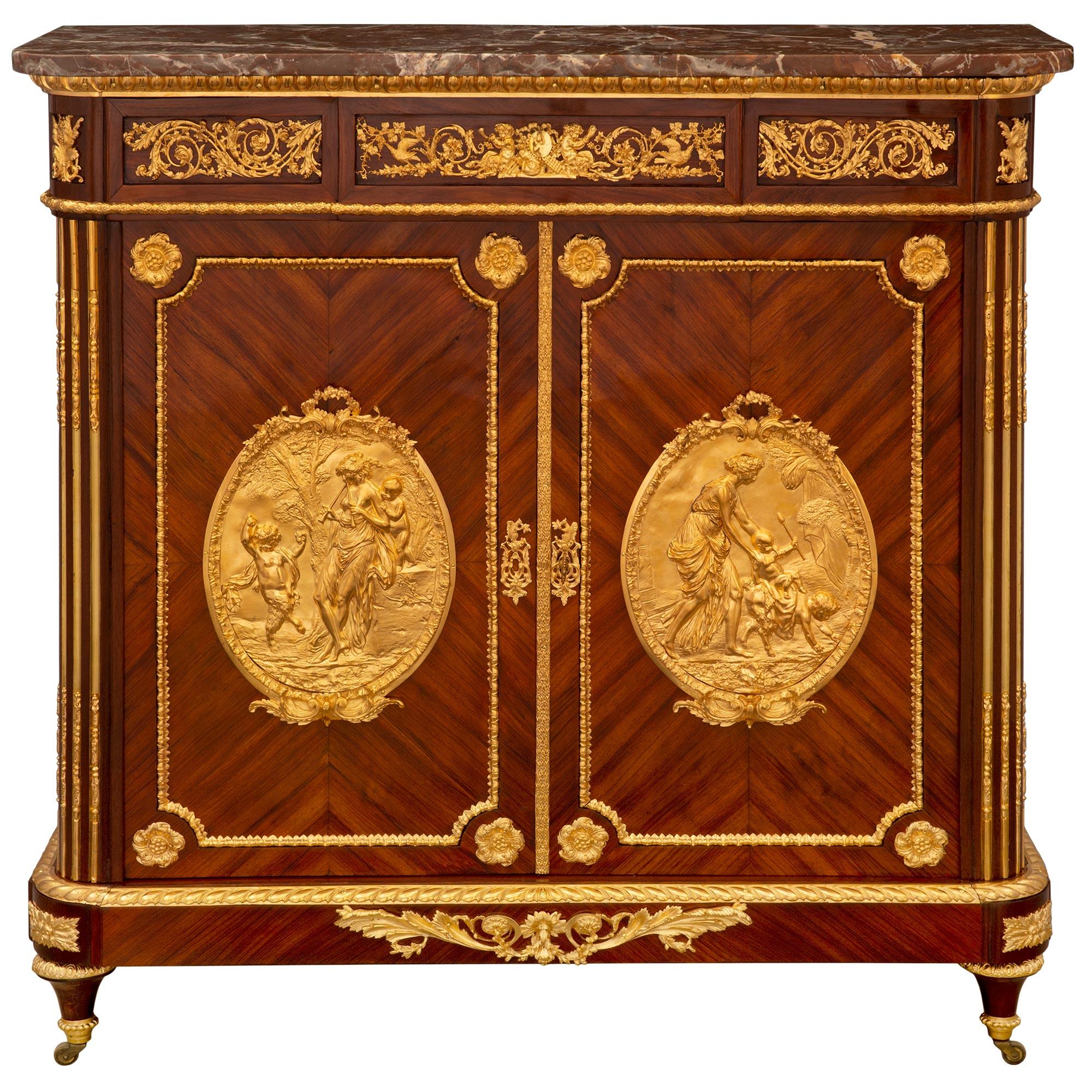 Louis XVI-Schrank aus Goldbronze und Marmor, signiert Befort Jeune, Frankreich, 19. Jahrhundert im Angebot 10