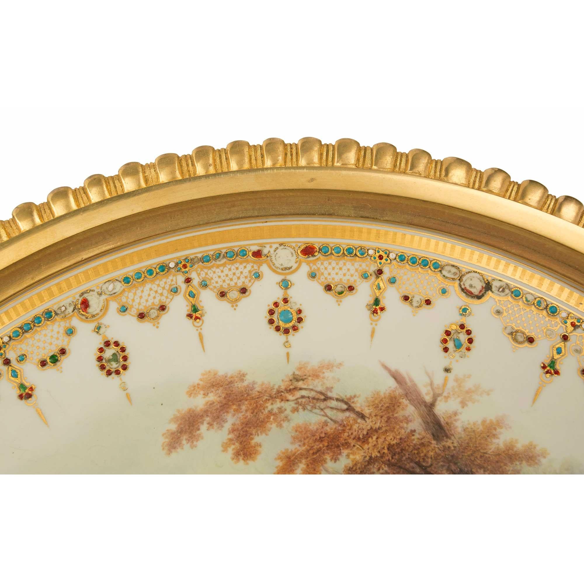 Beistelltisch Guridon aus Goldbronze und Porzellan im Louis-XVI-Stil, 19. Jahrhundert im Angebot 8