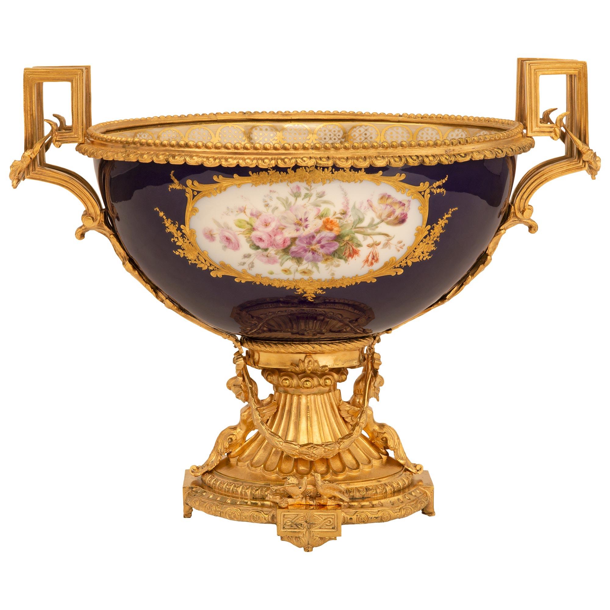 French 19th Century Louis XVI St. Ormolu and Sevres Porcelain Centerpiece In Good Condition For Sale In West Palm Beach, FL