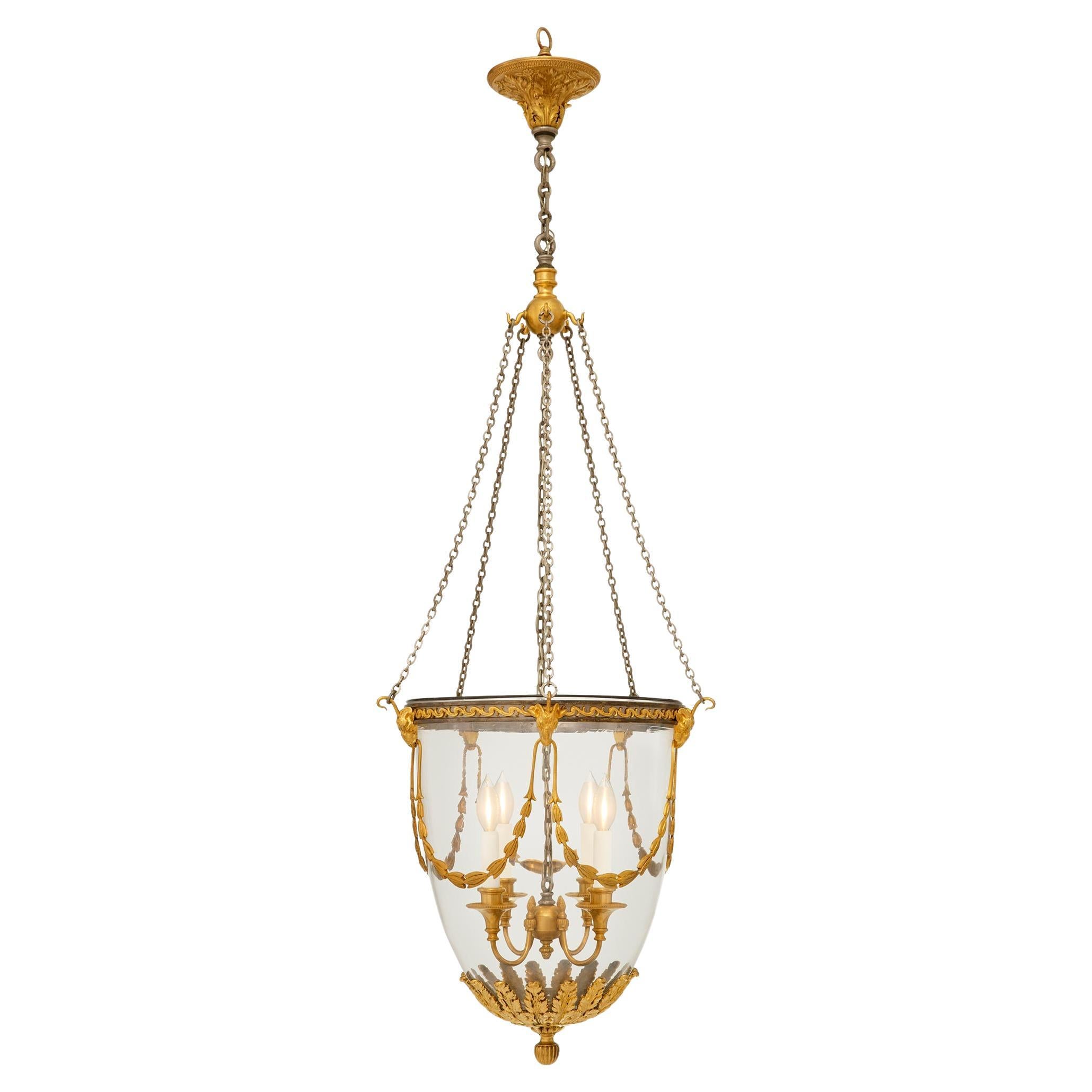 Linterna francesa del siglo XIX, estilo Luis XVI, de ormolu y acero en venta