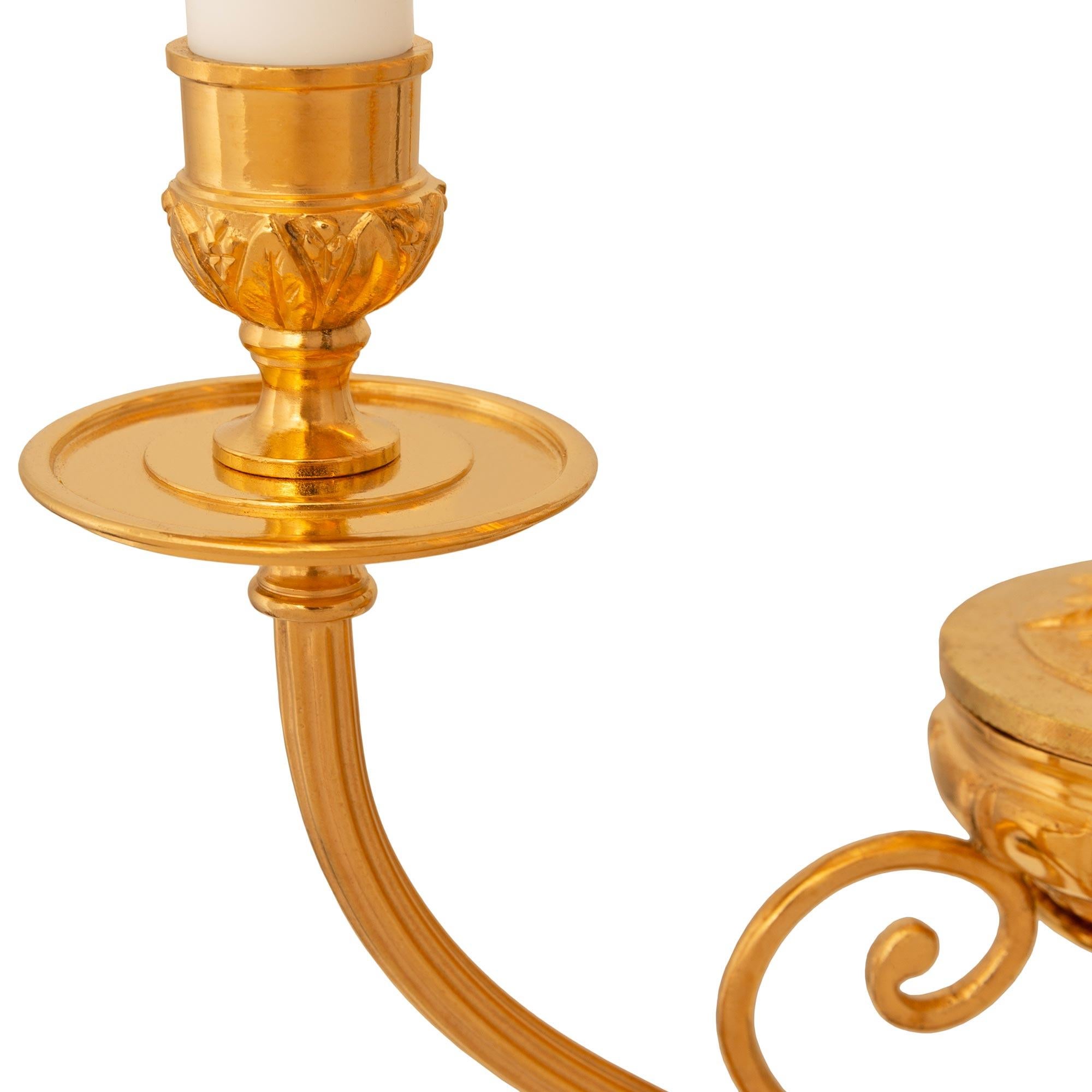 Metallo Lampada Bouillotte in ormolu e tole francese del XIX secolo Louis XVI st. in vendita