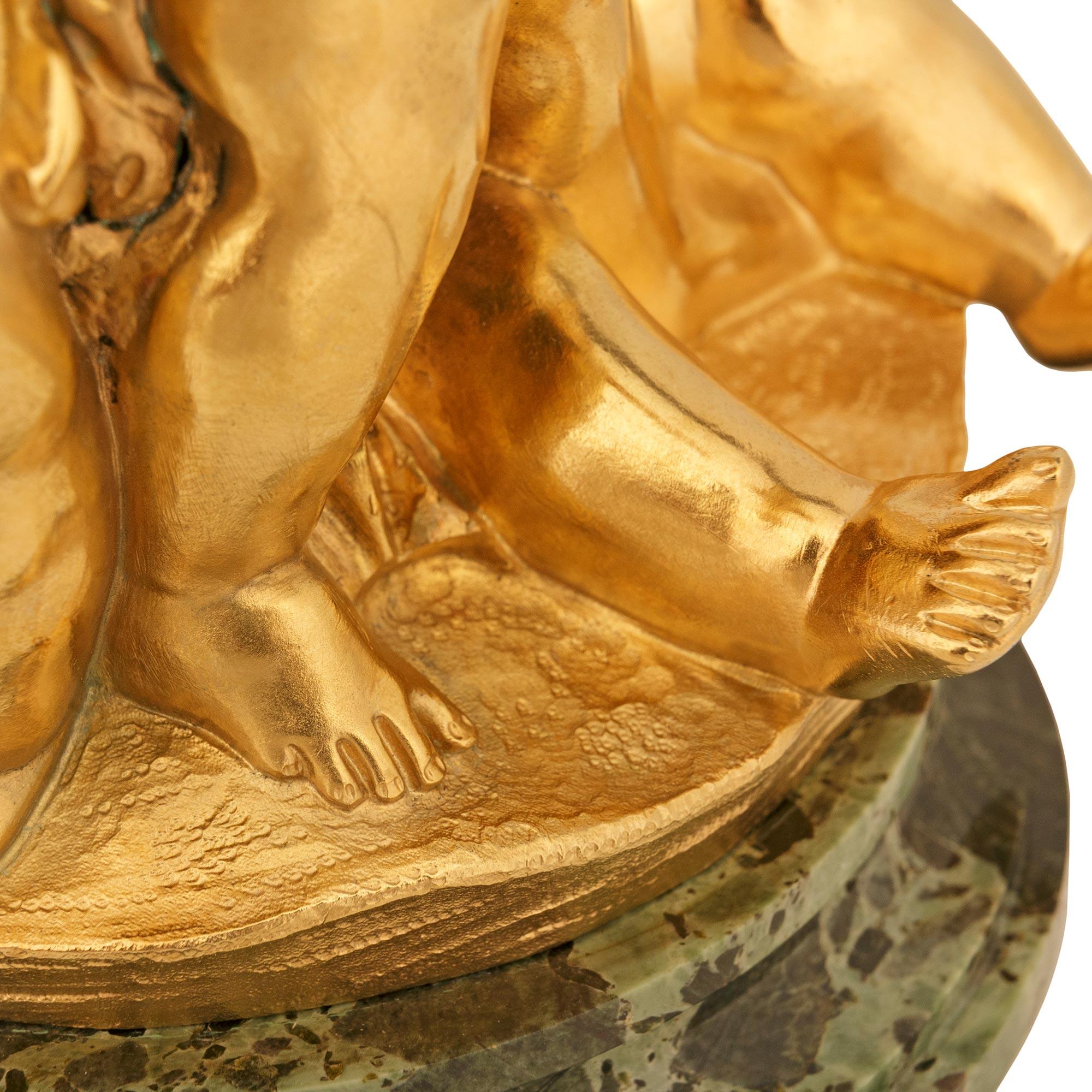 Estatua francesa de Ormolu y mármol Vert de Patricia del siglo XIX, estilo Luis XVI en venta 3