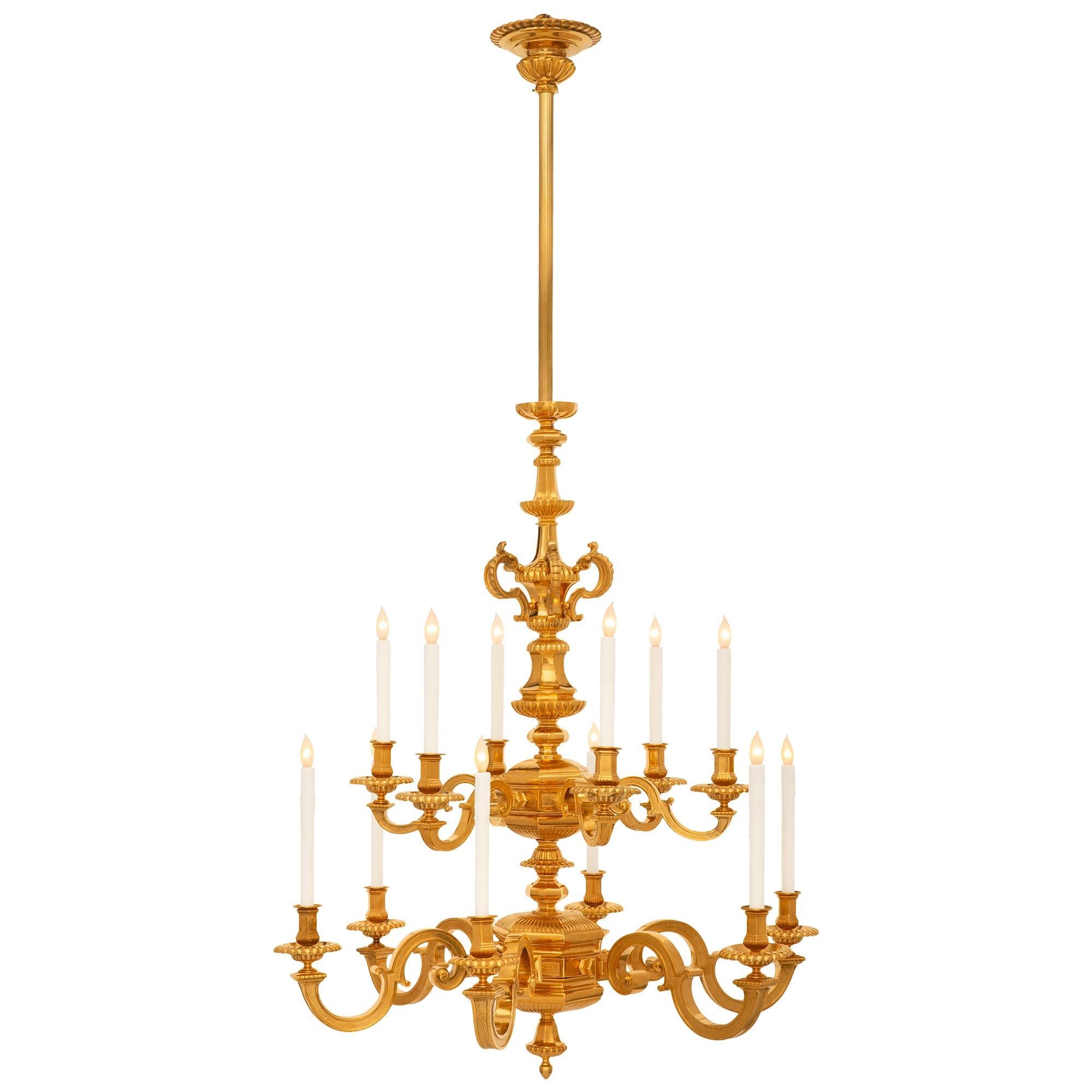 Francese Lampadario francese del XIX secolo in stile Luigi XVI in ormolu in vendita