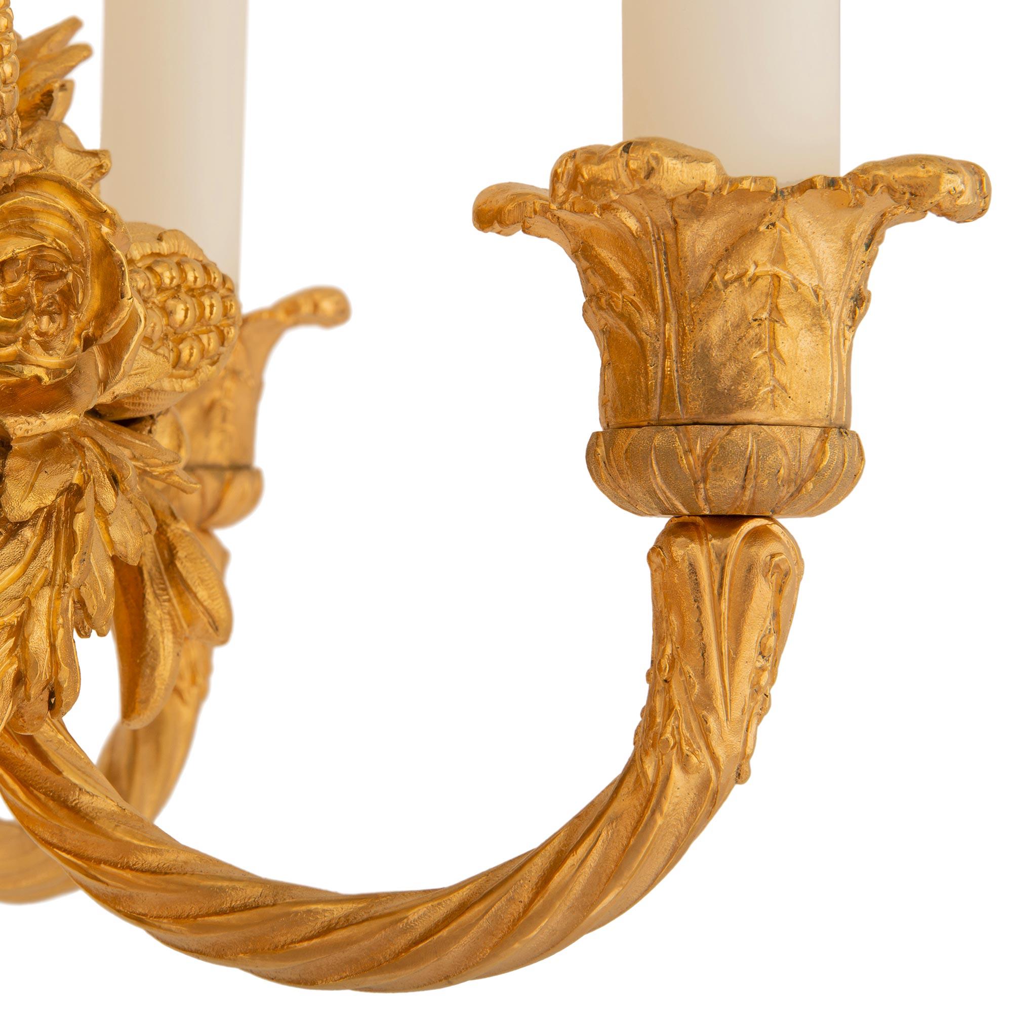 French 19th Century Louis XVI St. Ormolu Chandelier For Sale 4