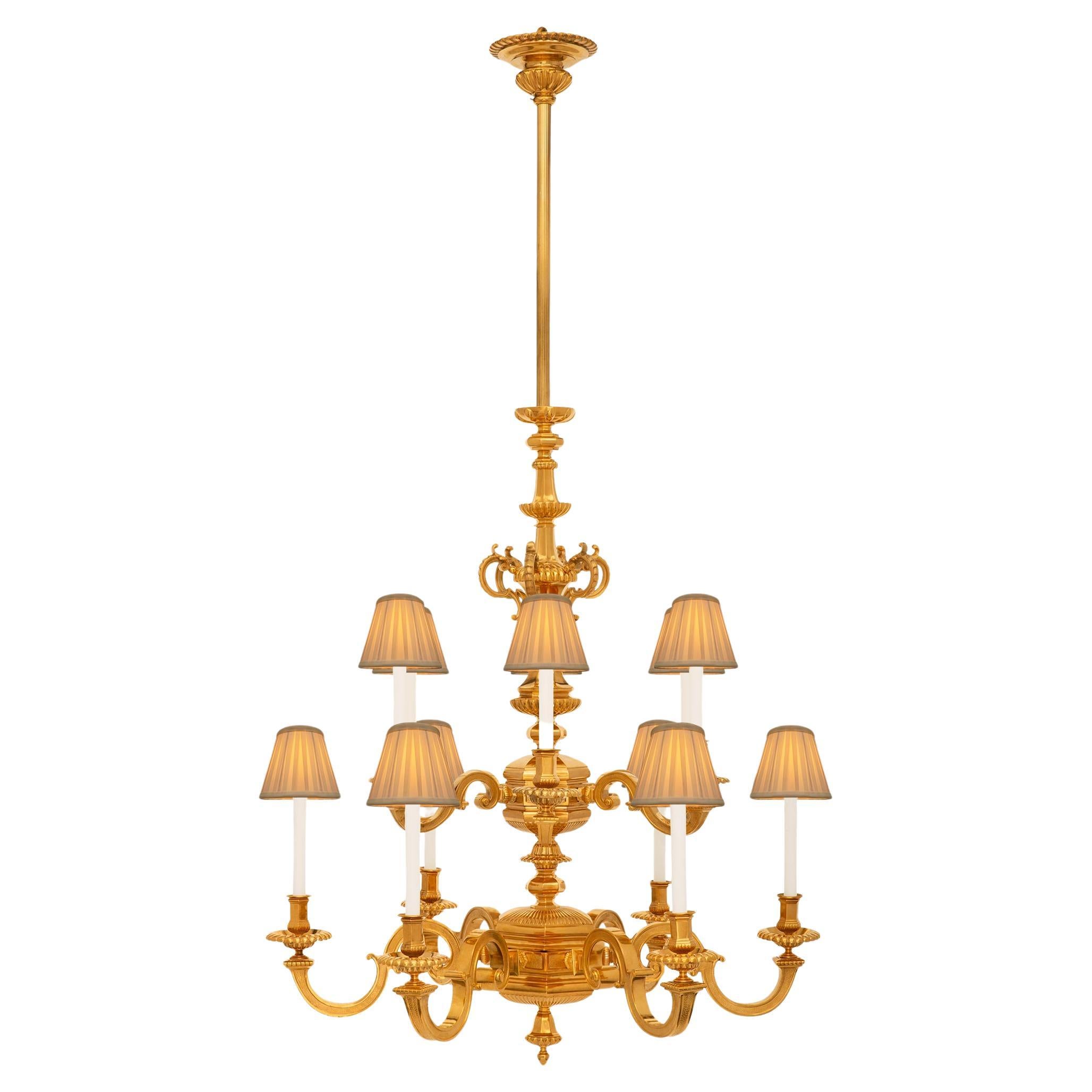 Lampadario francese del XIX secolo in stile Luigi XVI in ormolu in vendita