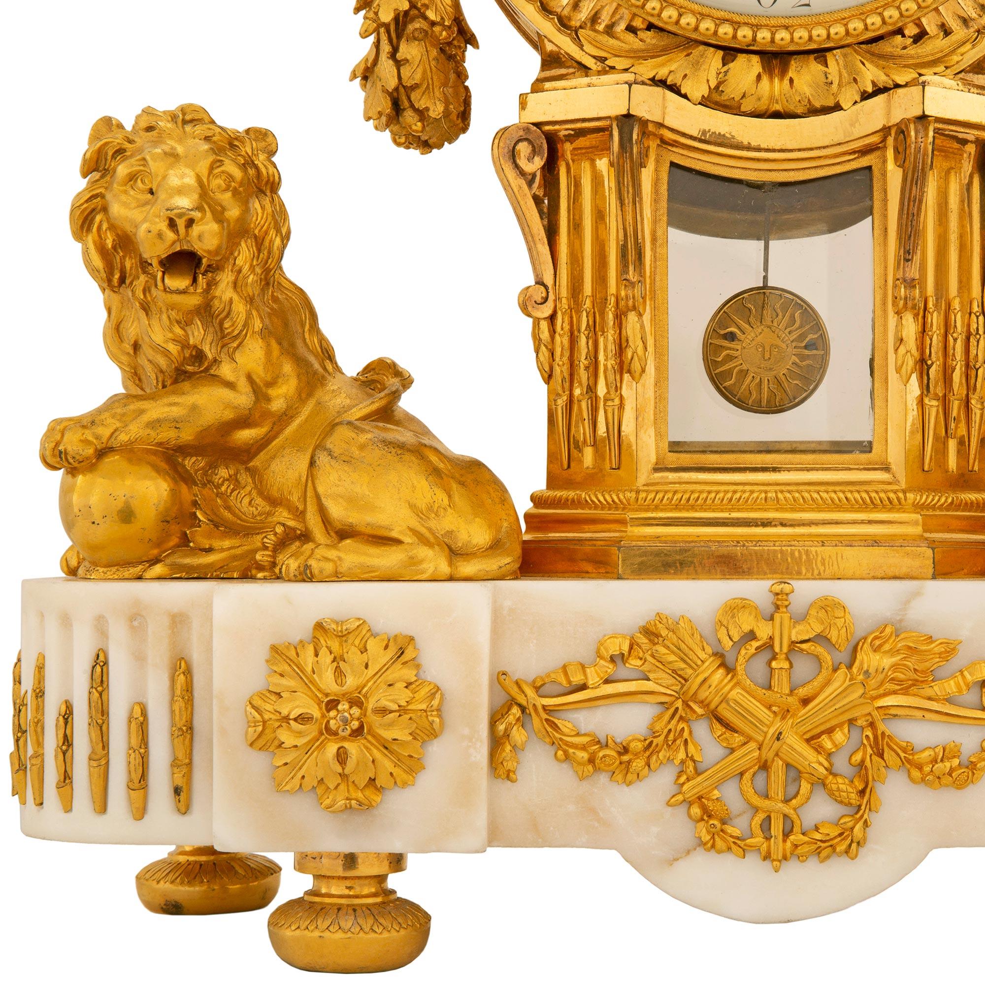 Goldbronze-Uhr von Roque, Paris, im Louis-XVI-Stil des 19. Jahrhunderts im Angebot 3